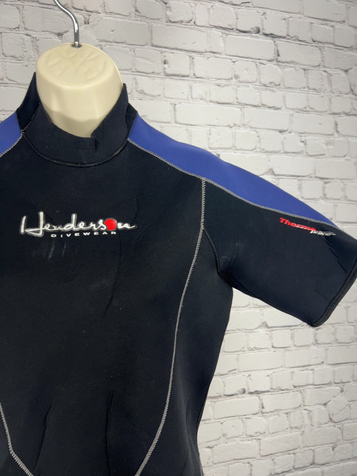 Henderson Thermoprene 3mm Black Blue Back Zip Shorty Wetsuit Mens L