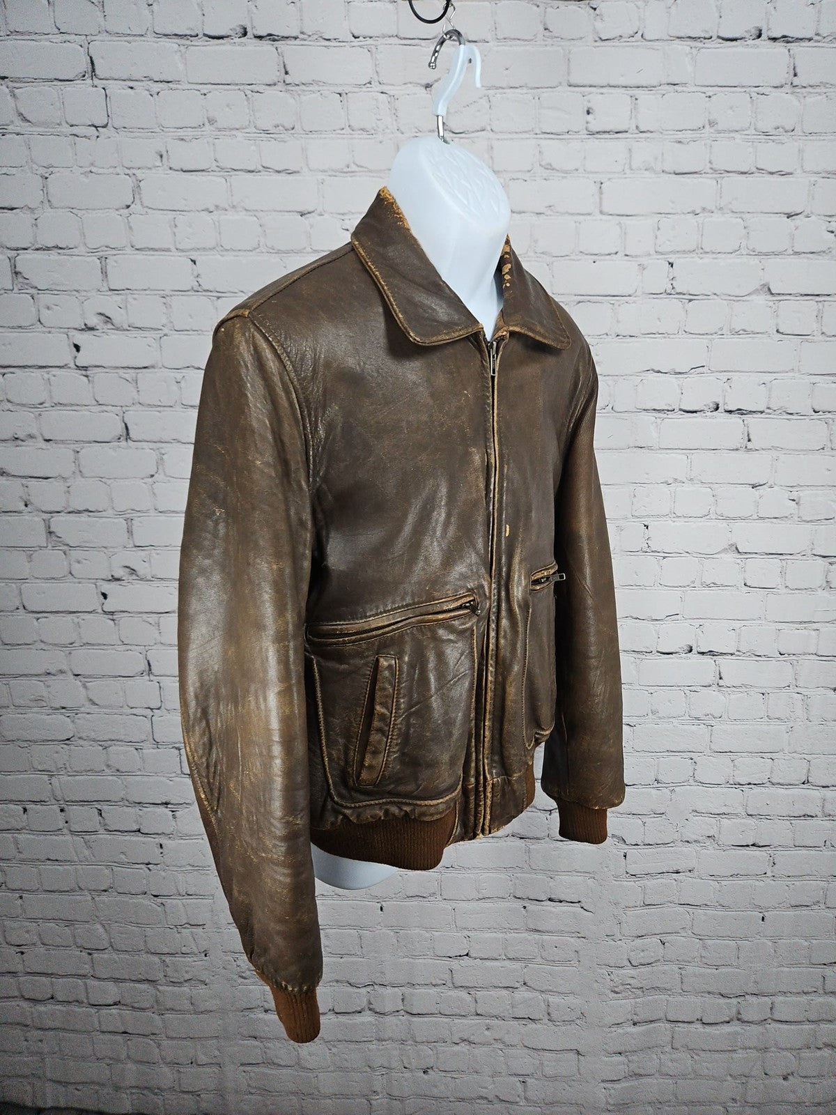 VTG Adam Spencer Brown Distressed Leather Zip Bomber Flight Jacket Men's 40