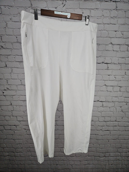 Chico's White Pull On Zip Pocket Stretch Cropped Pants 3 US 16 (38X23)