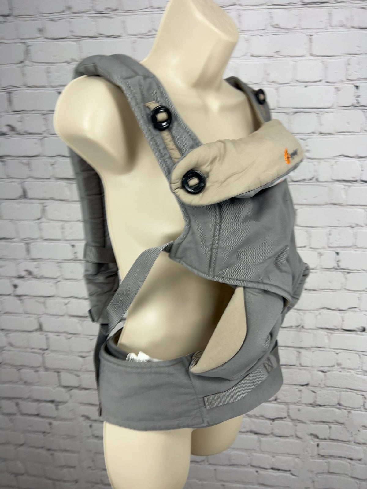 Ergobaby Four Position 360 Grey Beige Cotton Baby Carrier 12-33 lbs