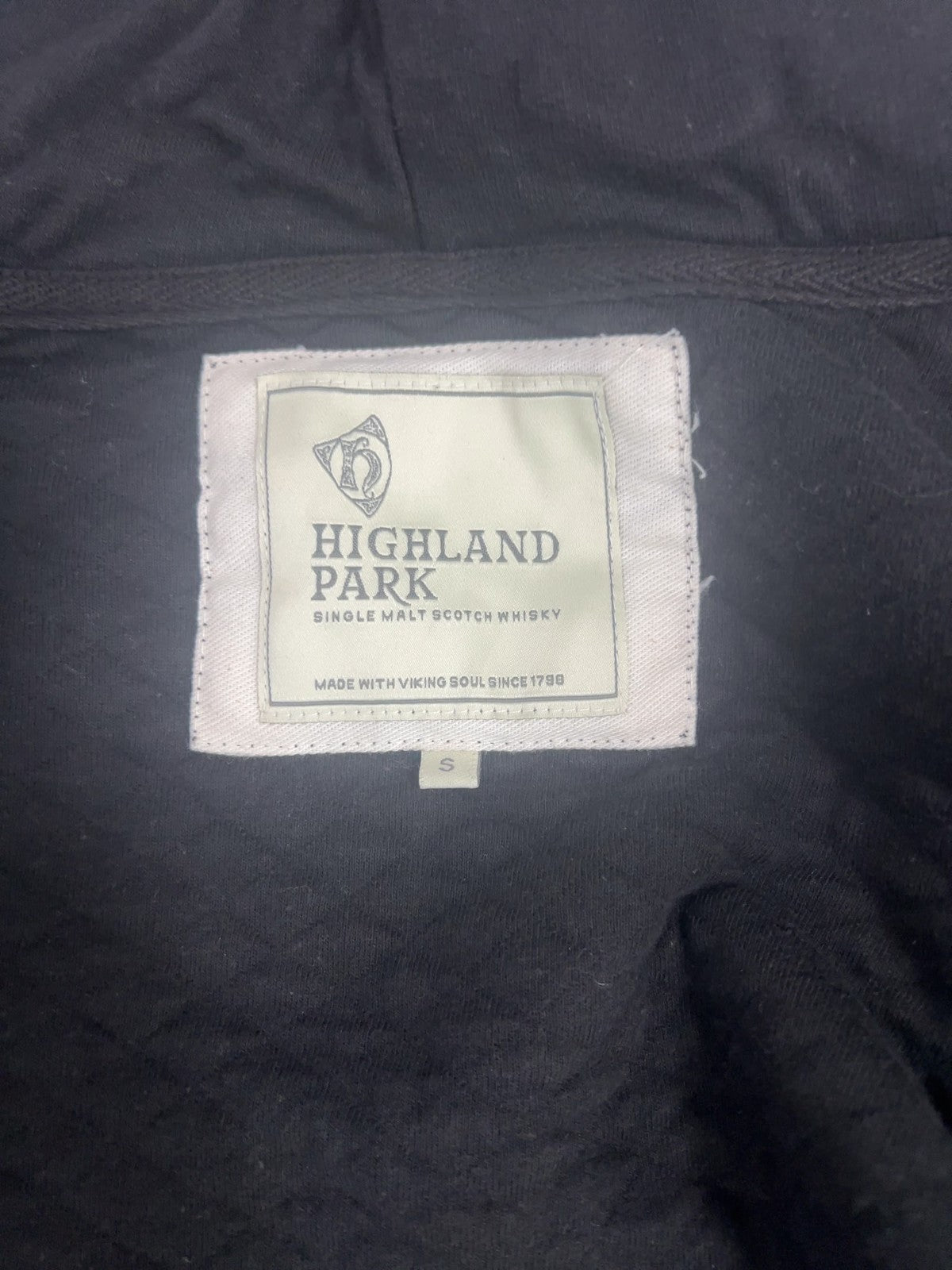 Highland Park Black Quilted Full Zip Hoodie Sweatshirt Orkney Patch S