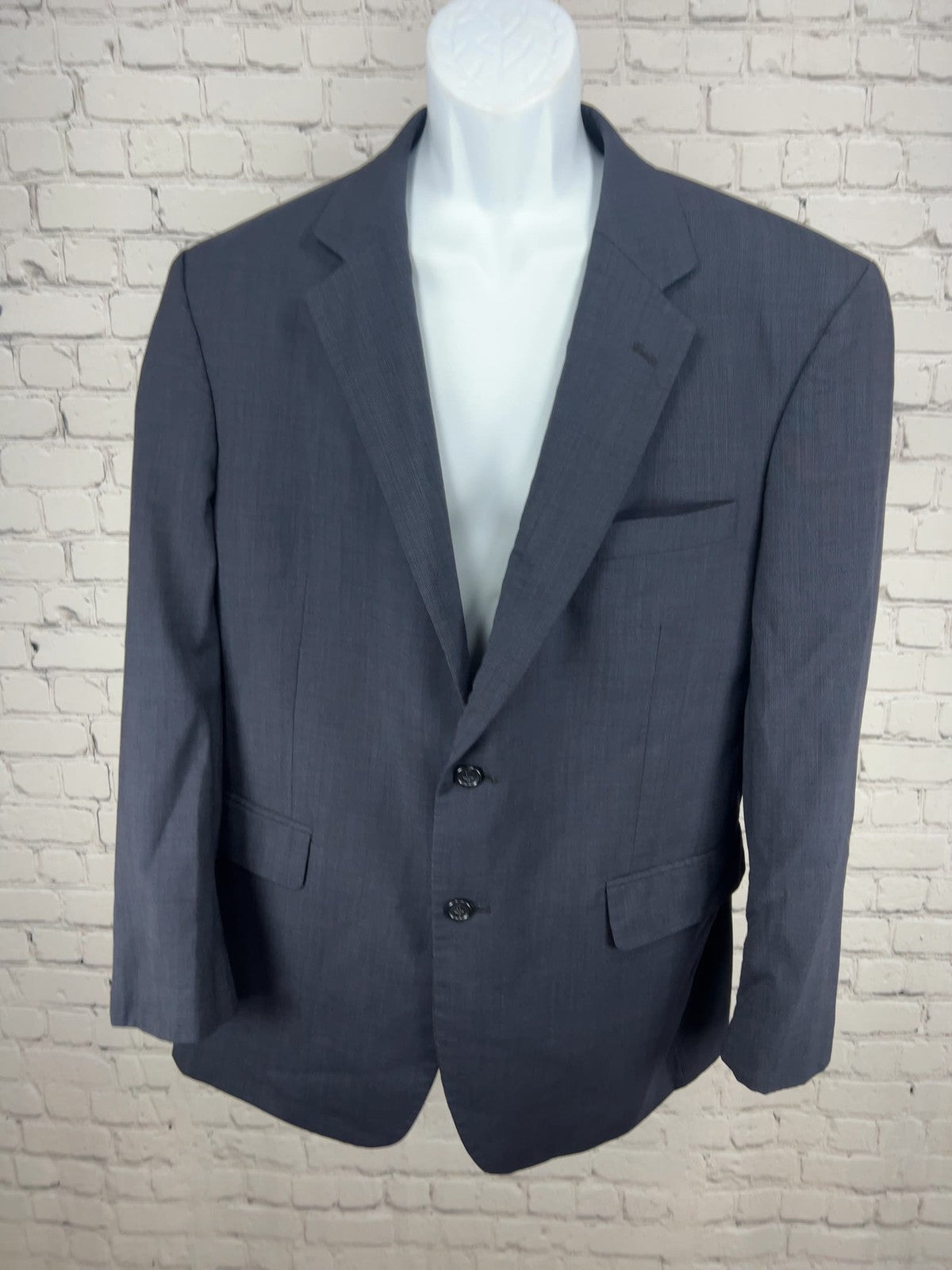 Jos A Bank Blue Check 100% Wool 2 Button Vented Notch Blazer Sport Coat 44R