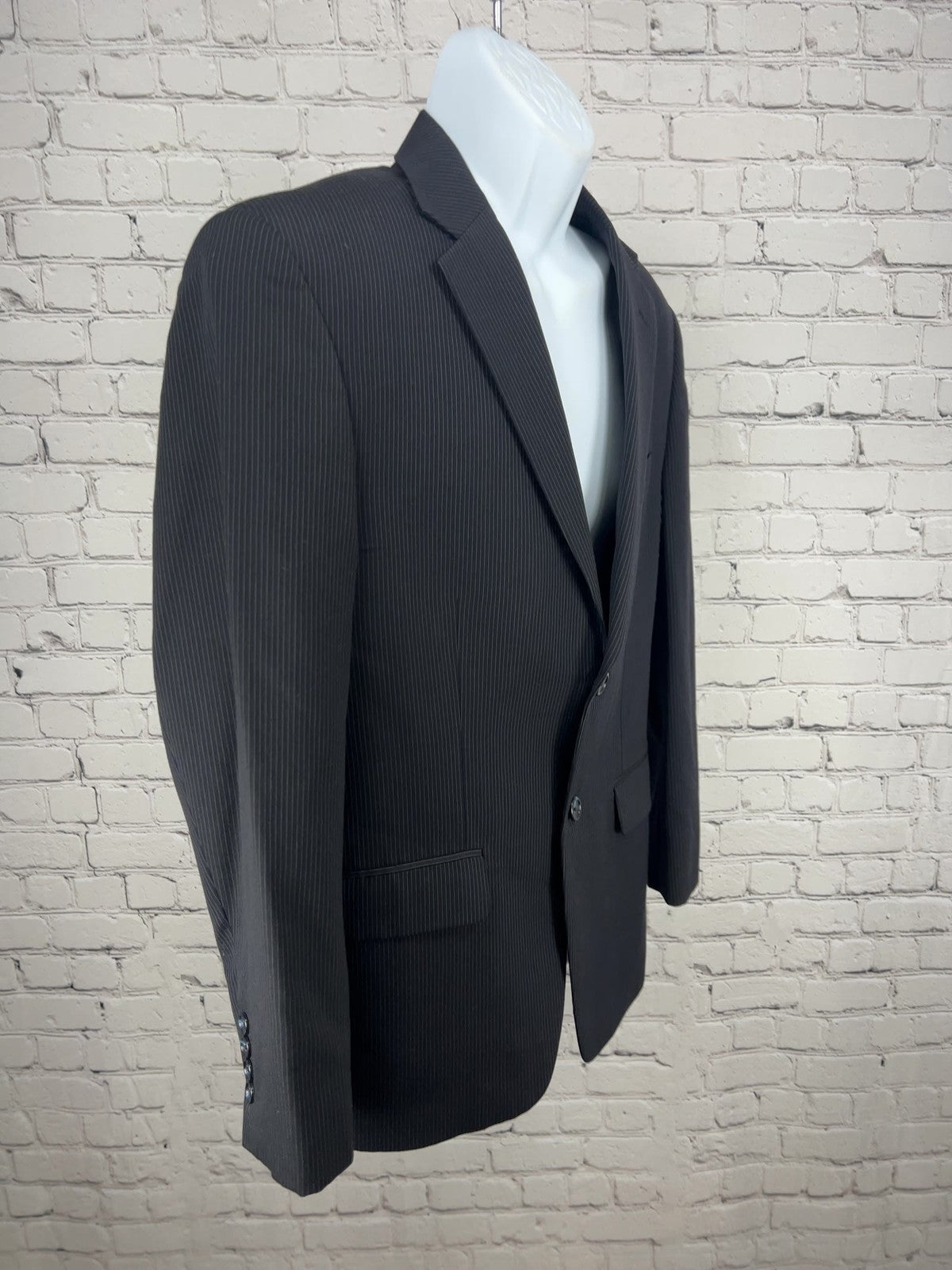 Jones New York Collection Navy Pinstripe Wool 2 Button Blazer Sport Coat 38S