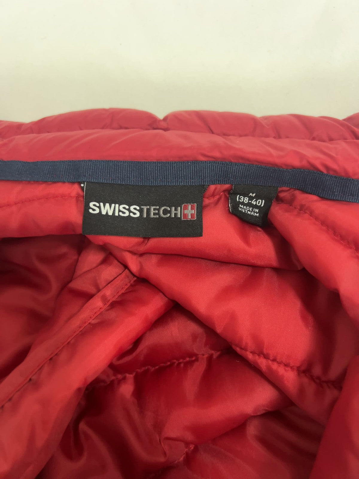 SwissTech Red Navy Colorblock Packable Puffer Jacket Men's M