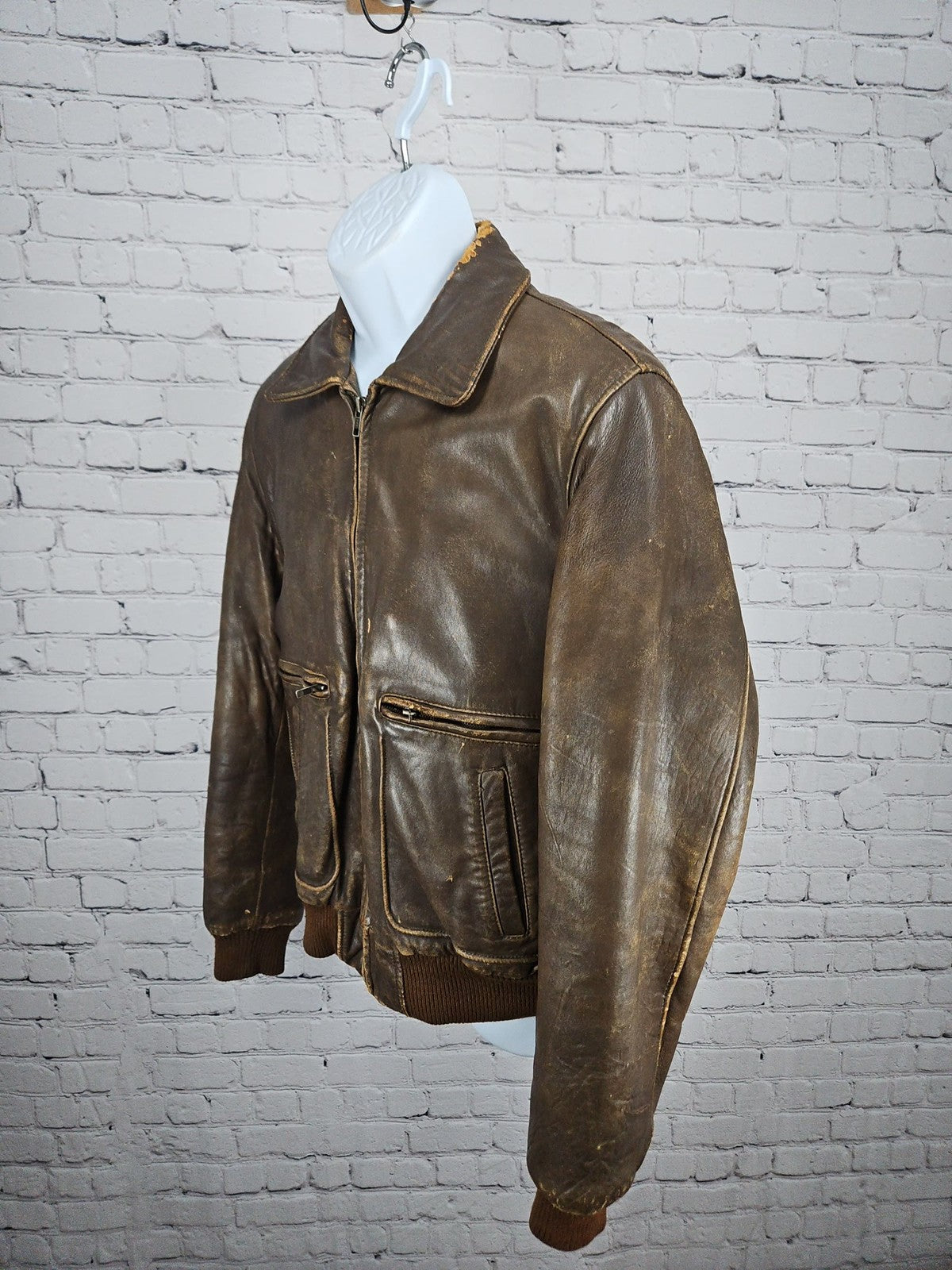 VTG Adam Spencer Brown Distressed Leather Zip Bomber Flight Jacket Men's 40