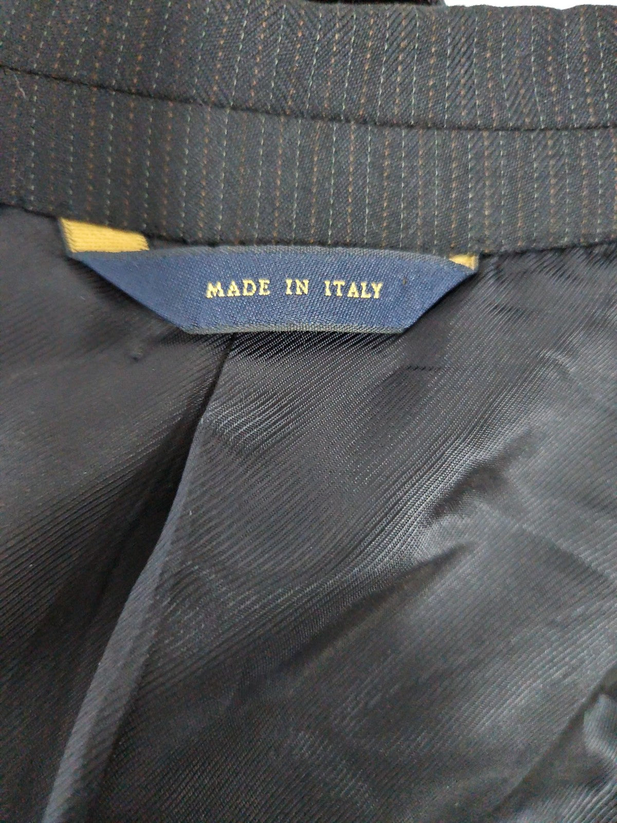 Brooks Brothers 1818 Regent Charcoal Pinstripe Wool 2 Button Sport Coat 38R