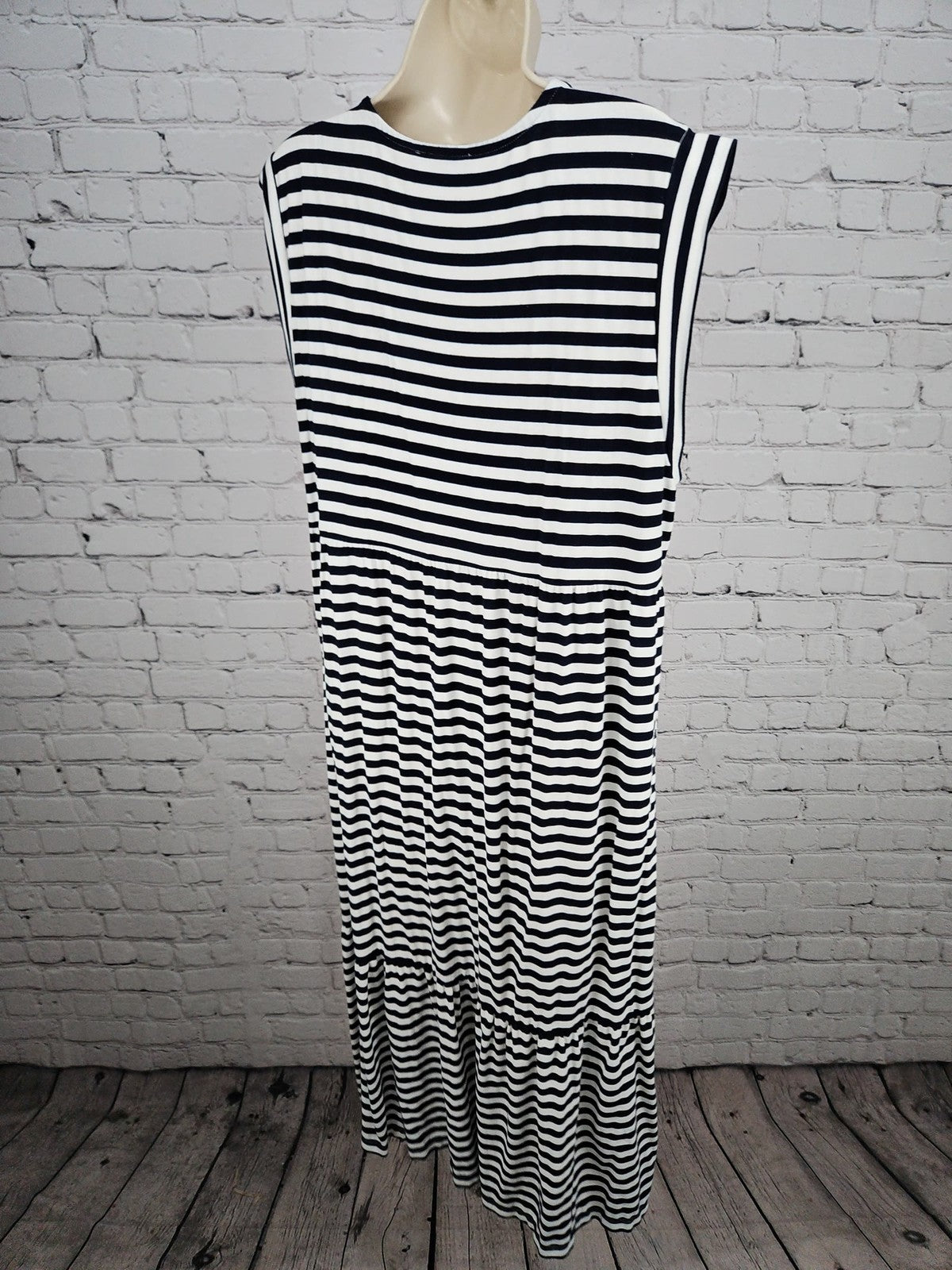 Tommy Hilfiger Navy White Striped V Neck Tiered Maxi Dress Women's XL