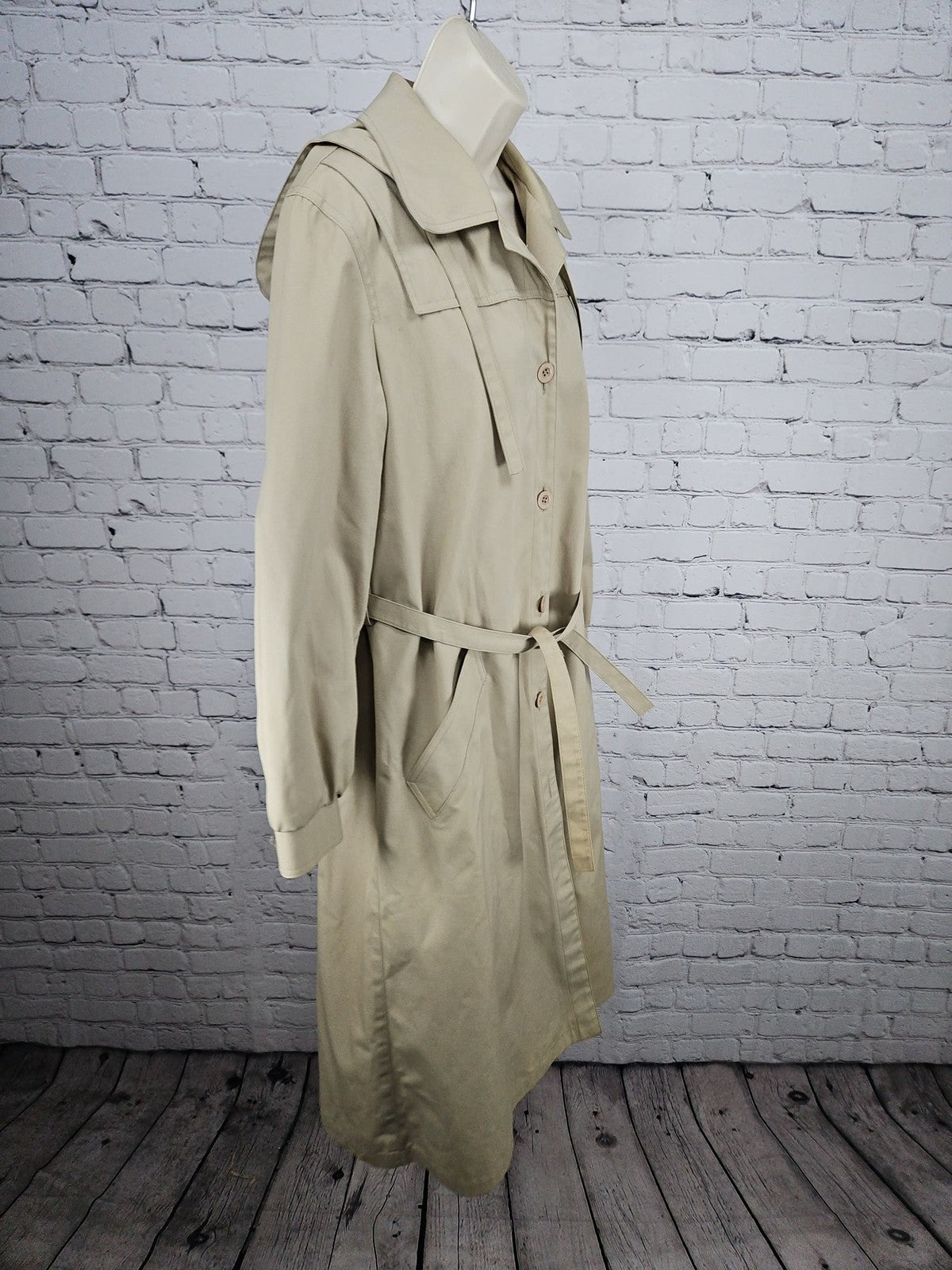 VTG London Fog Maincoats Khaki Hooded Belted Long Trench Raincoat Women's 12