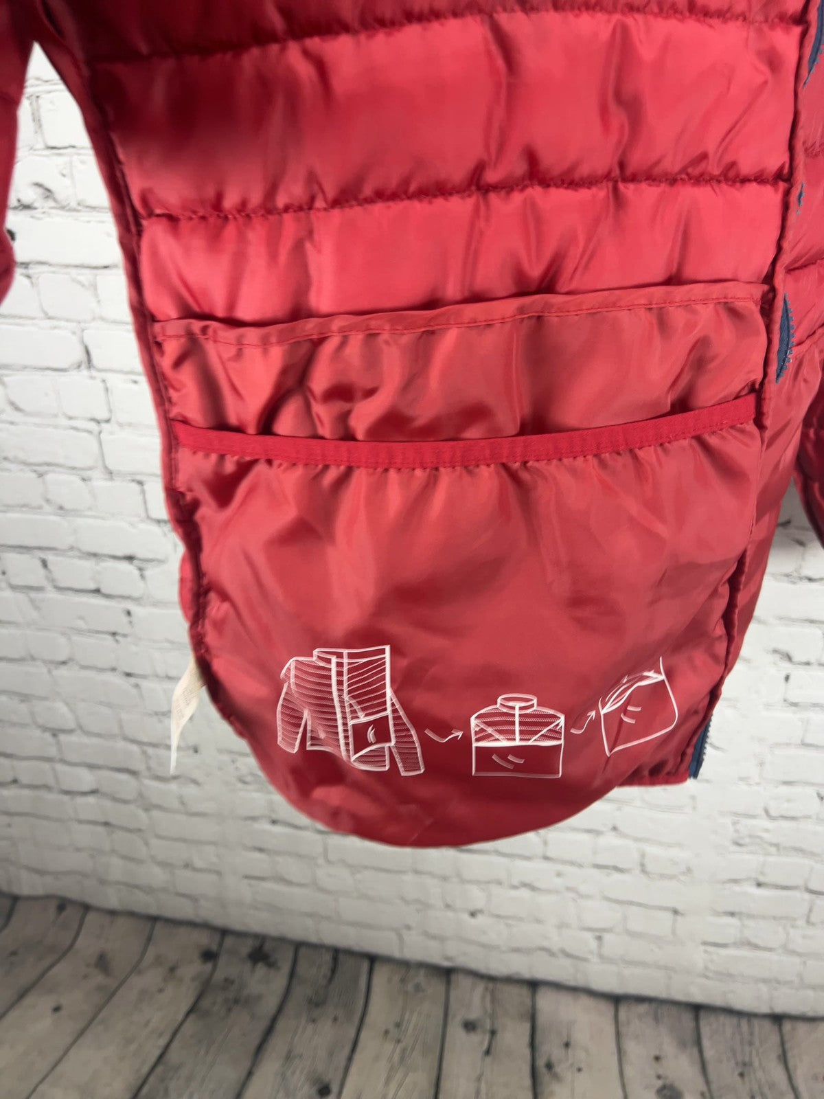 SwissTech Red Navy Colorblock Packable Puffer Jacket Men's M