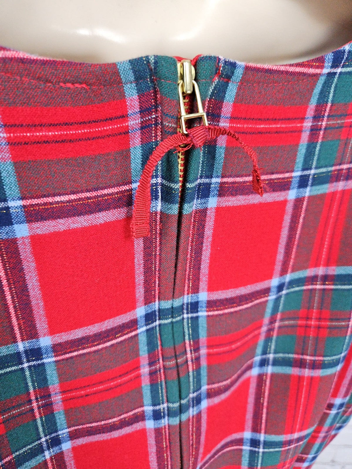 NWD Vineyard Vines Red Tartan Plaid Ruffle V Neck Lined Shift Dress Women's 10