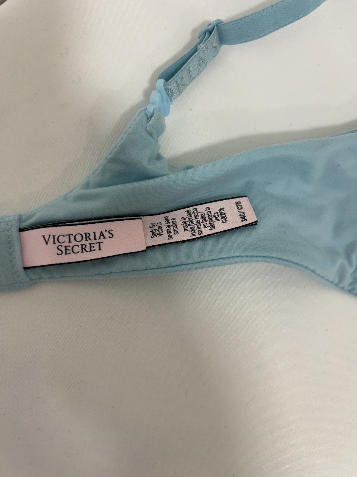 Victoria's Secret Body By Victoria Light Blue Wireless Plunge Padded Bra 34C