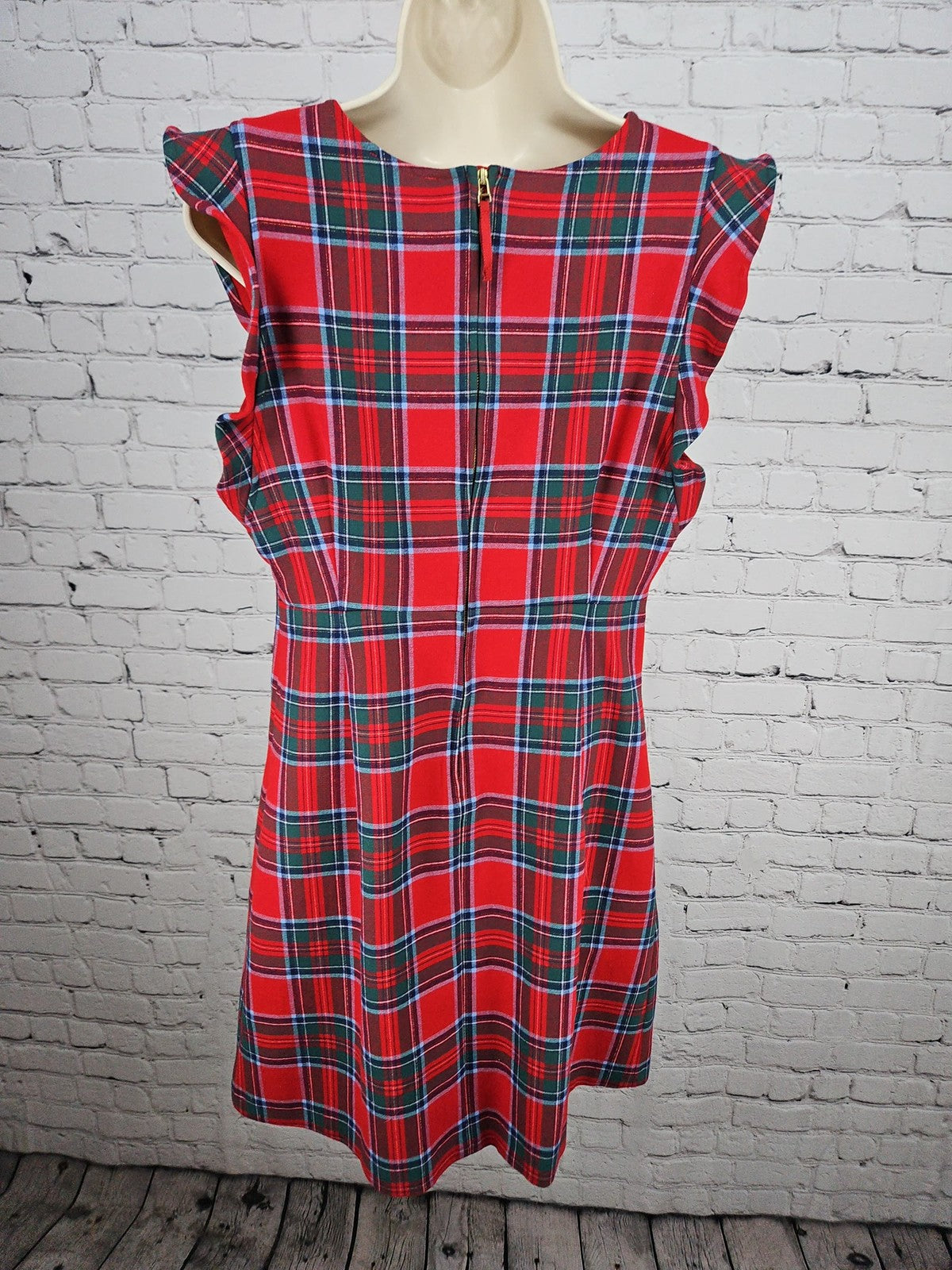 NWD Vineyard Vines Red Tartan Plaid Ruffle V Neck Lined Shift Dress Women's 10