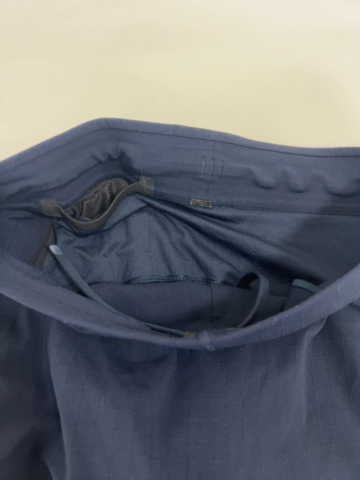 Lululemon Navy Ripstop Zip Pocket Men's Running Shorts Reflective S (25X9)