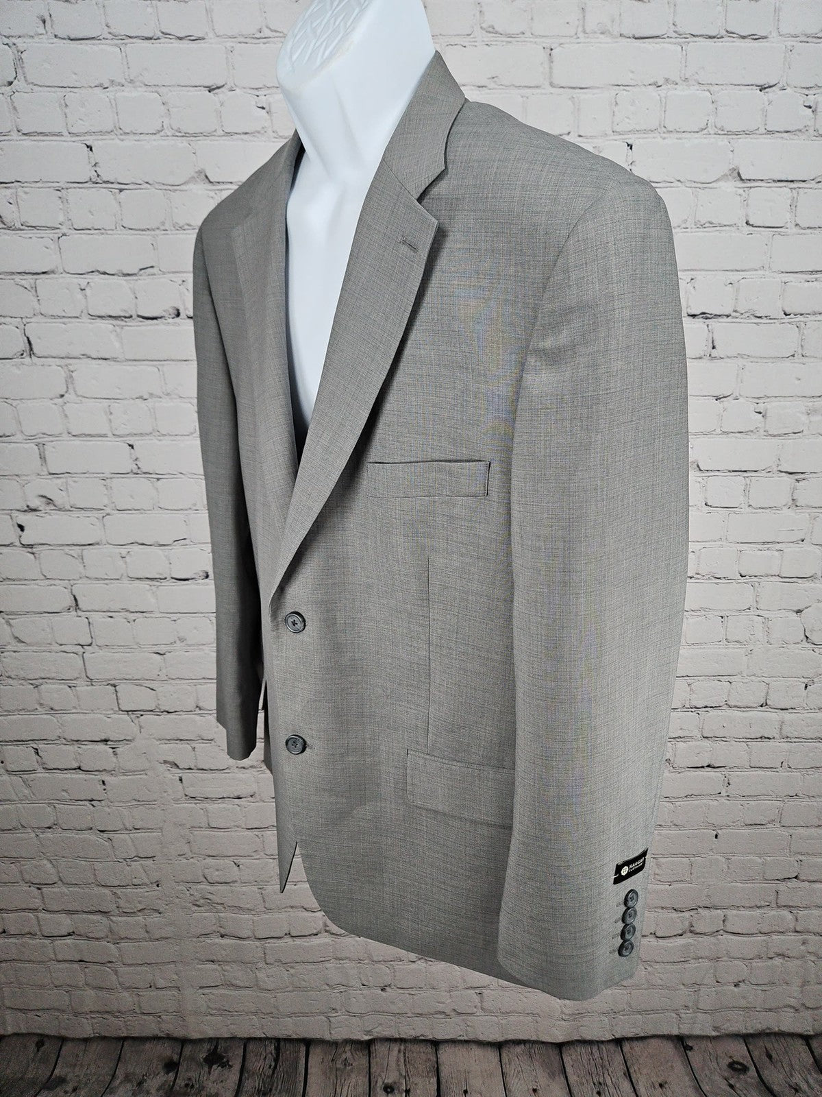 NWOT Haggar Gray Polyester 2 Button Single Vented Notch Blazer Sport Coat 44R