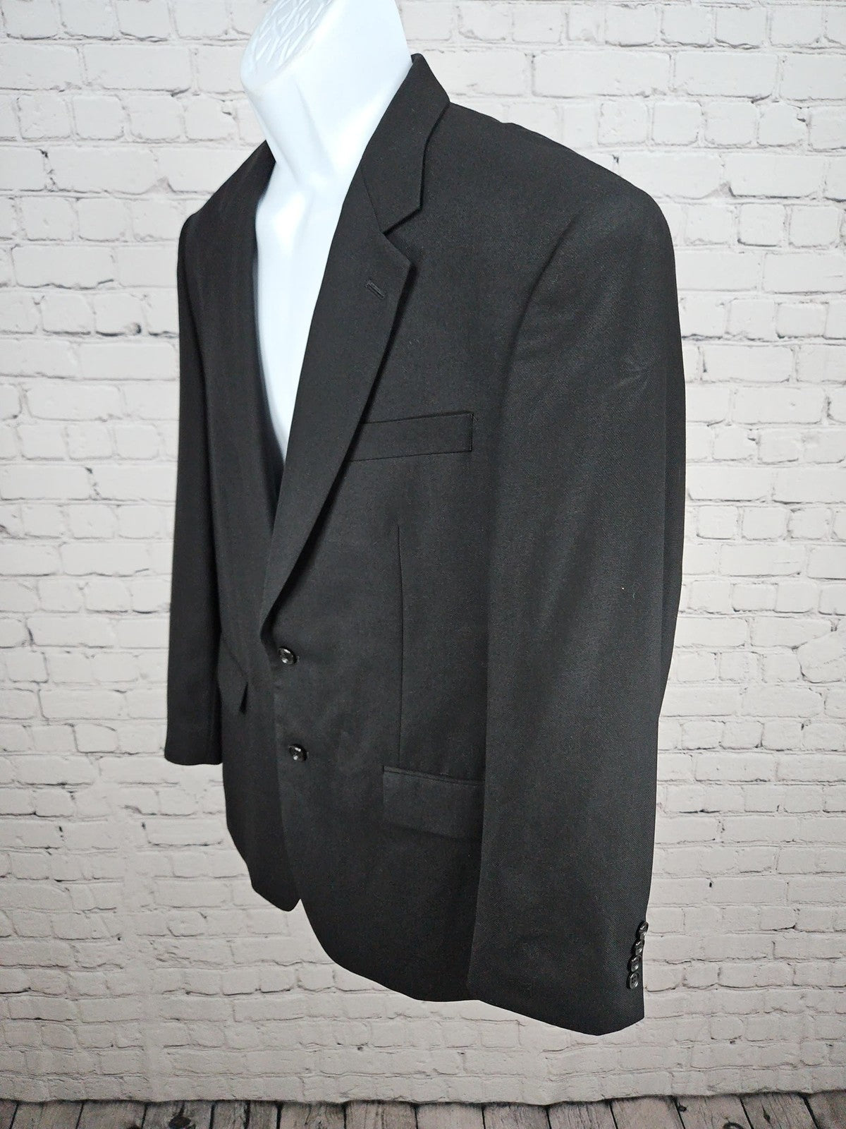 Croft & Barrow Black 2 Button Single Vented Notch Blazer Sport Coat 40R