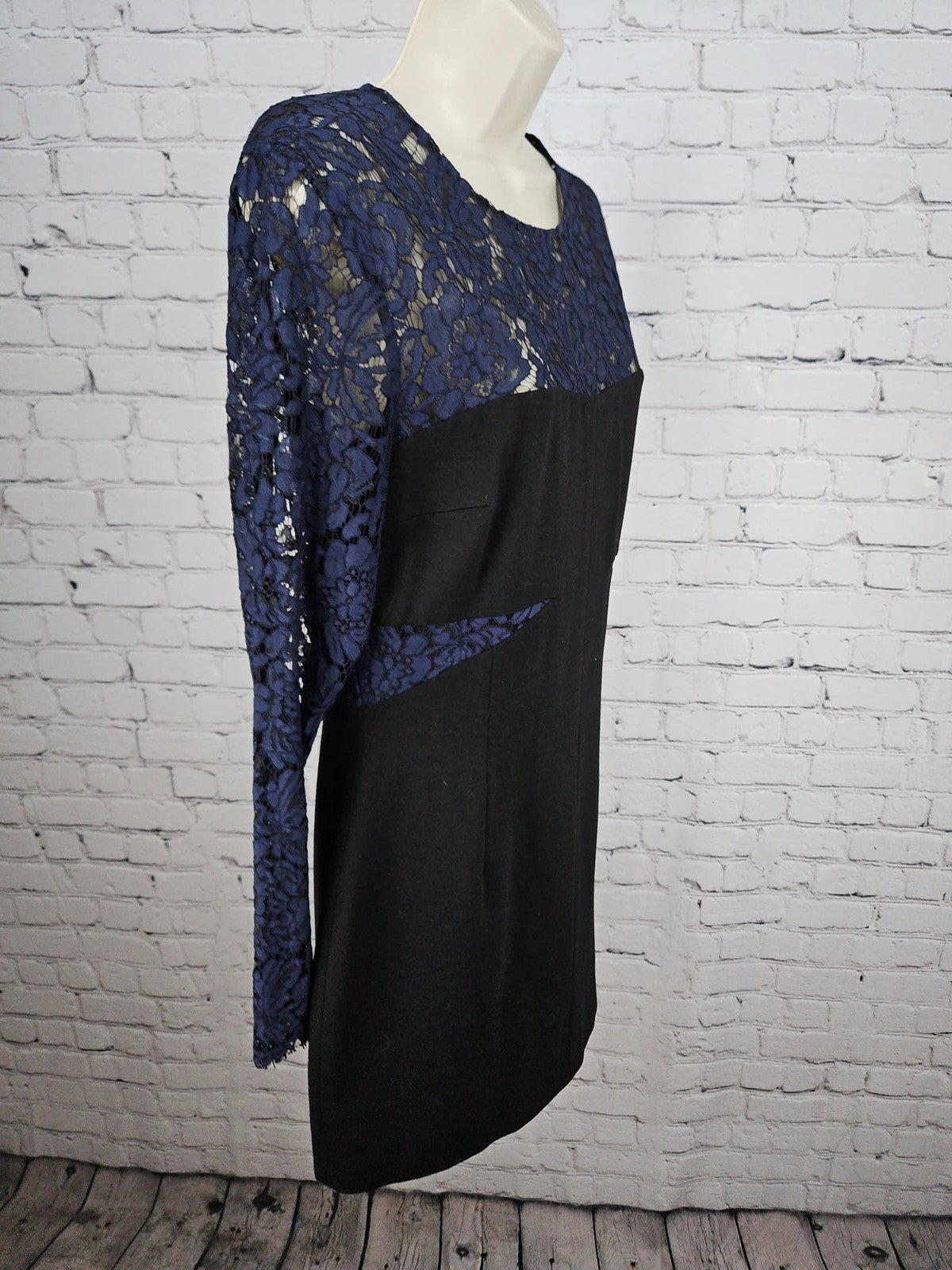 MSGM Navy Floral Lace Black Panel Long Sleeve Sheath Mini Dress IT 46