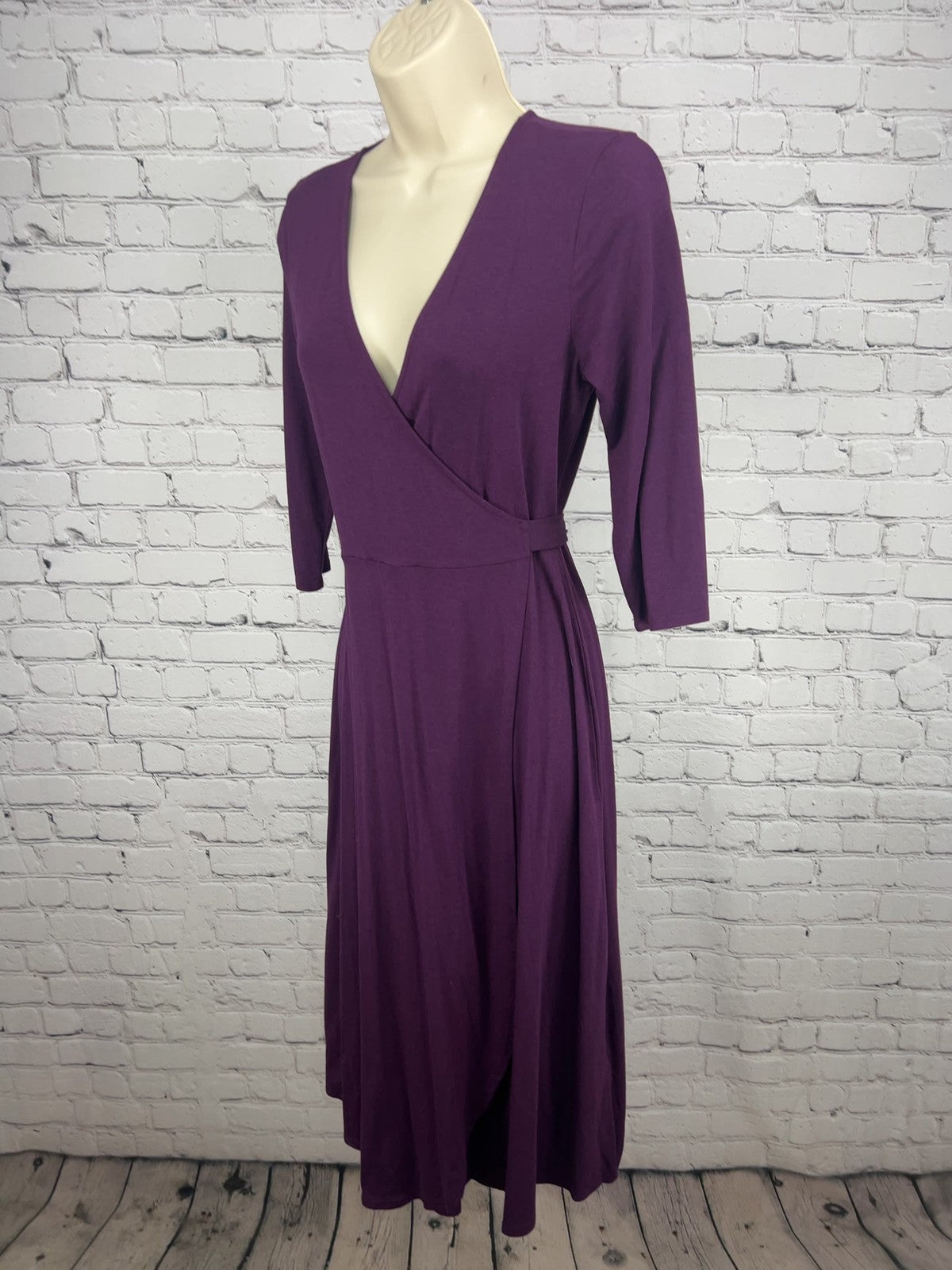 Sivana Bamboo Luxe Purple Faux Wrap V-Neck 3/4 Sleeve Midi Dress S