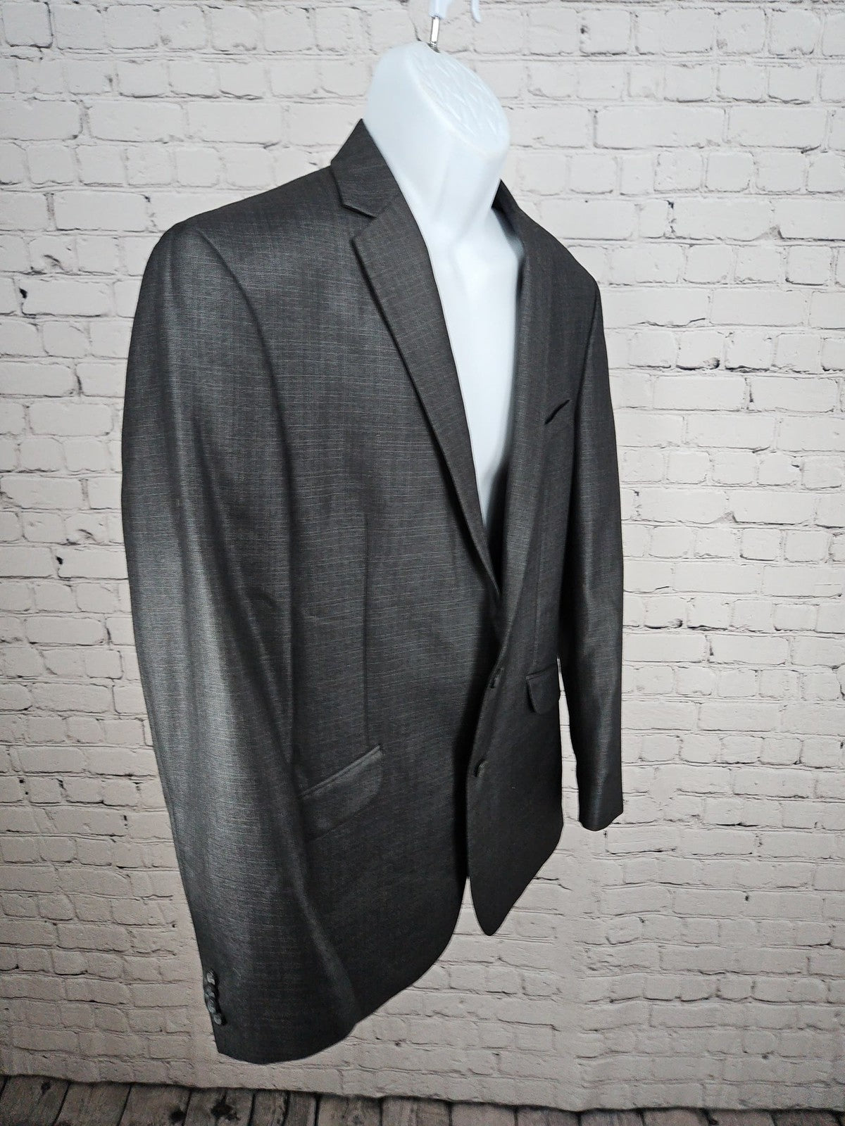 Kenneth Cole Reaction Gray Plaid 2 Button Notch Blazer Sport Coat 42L