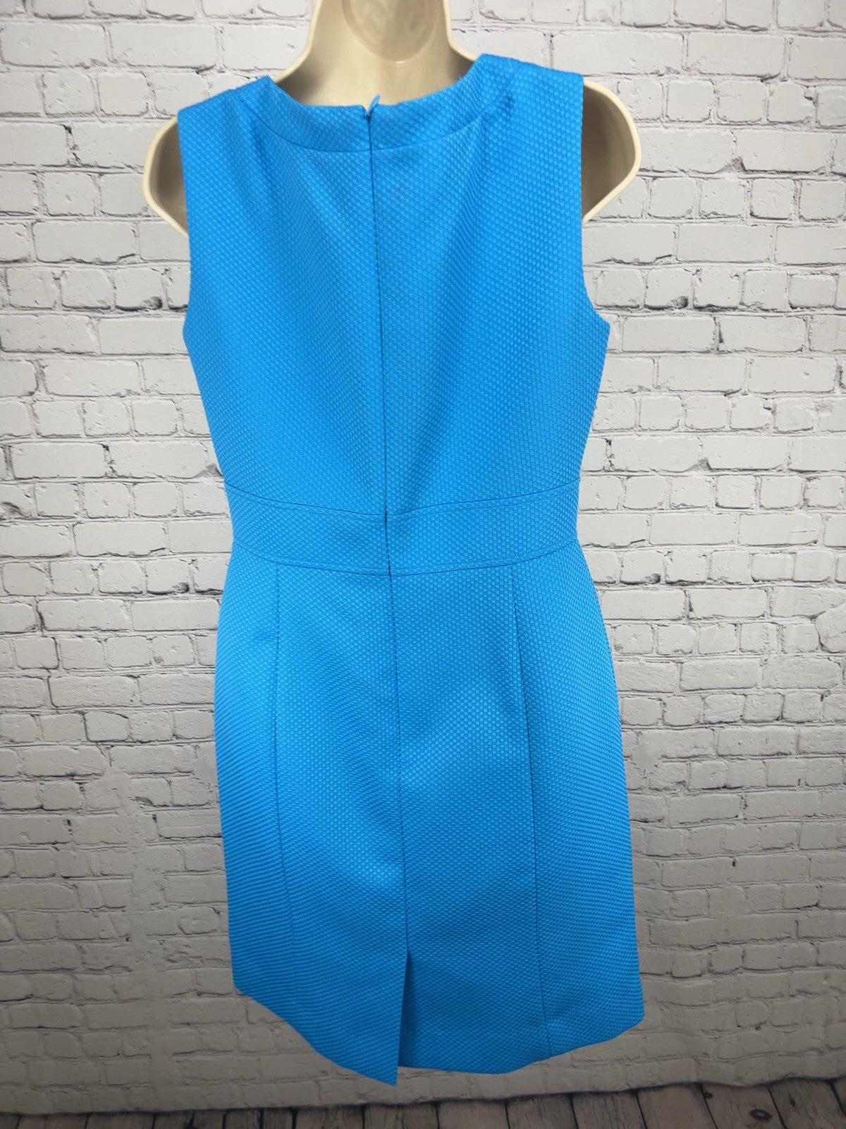 Tahari ASL Blue Textured Sleeveless Gold Ring Belt Lined Sheath Dress 6