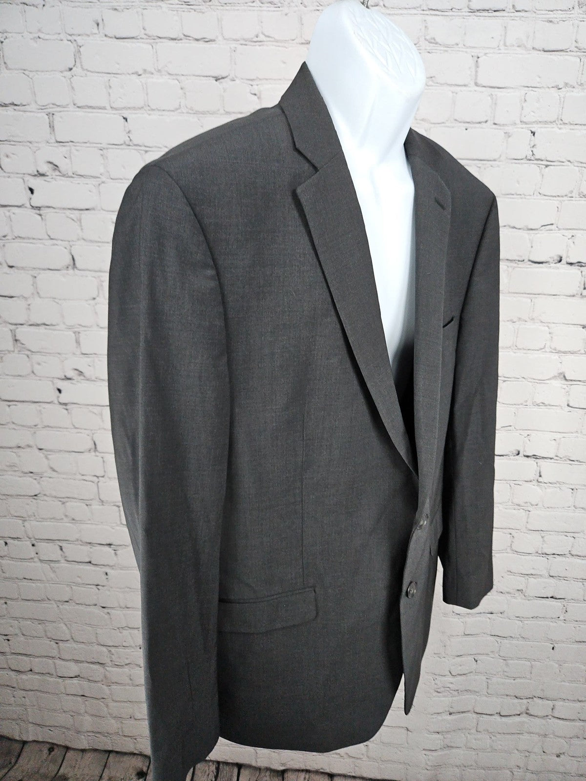 Calvin Klein Charcoal Gray Wool Blend 2 Button Notch Blazer Sport Coat 46R