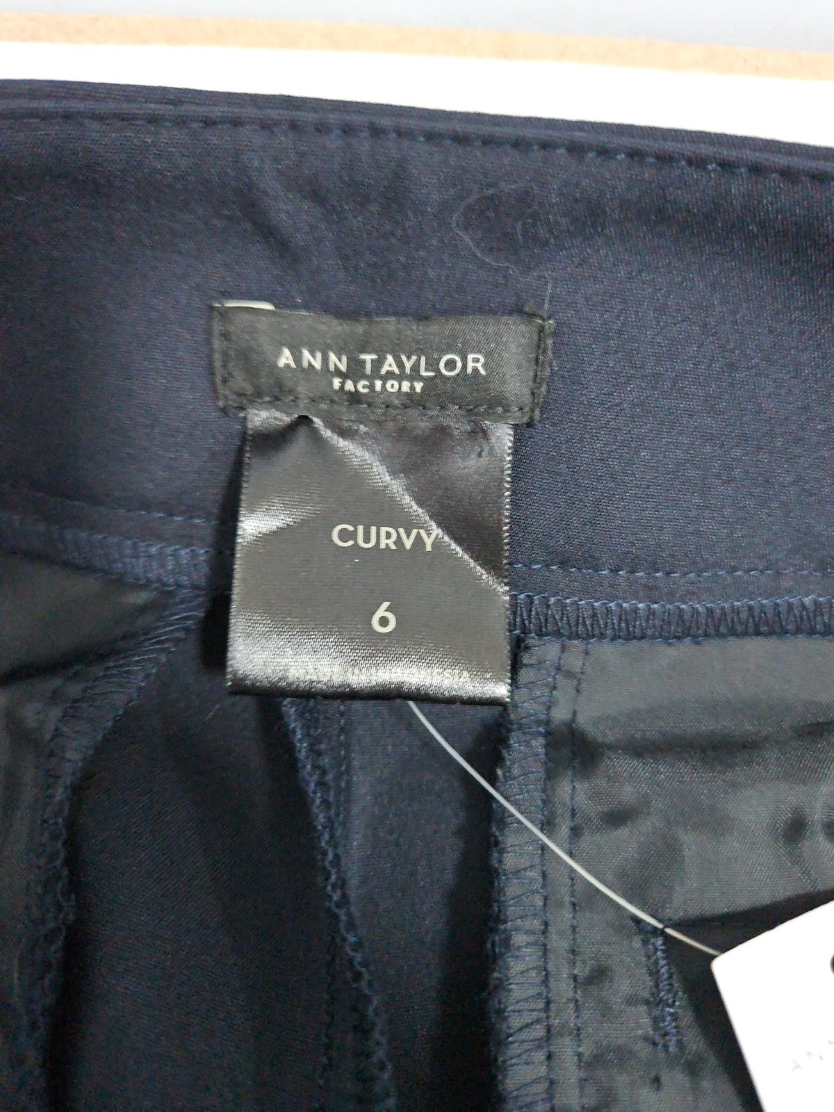 NWT Ann Taylor Factory Navy Curvy Slim Leg Dress Pants Women's 6