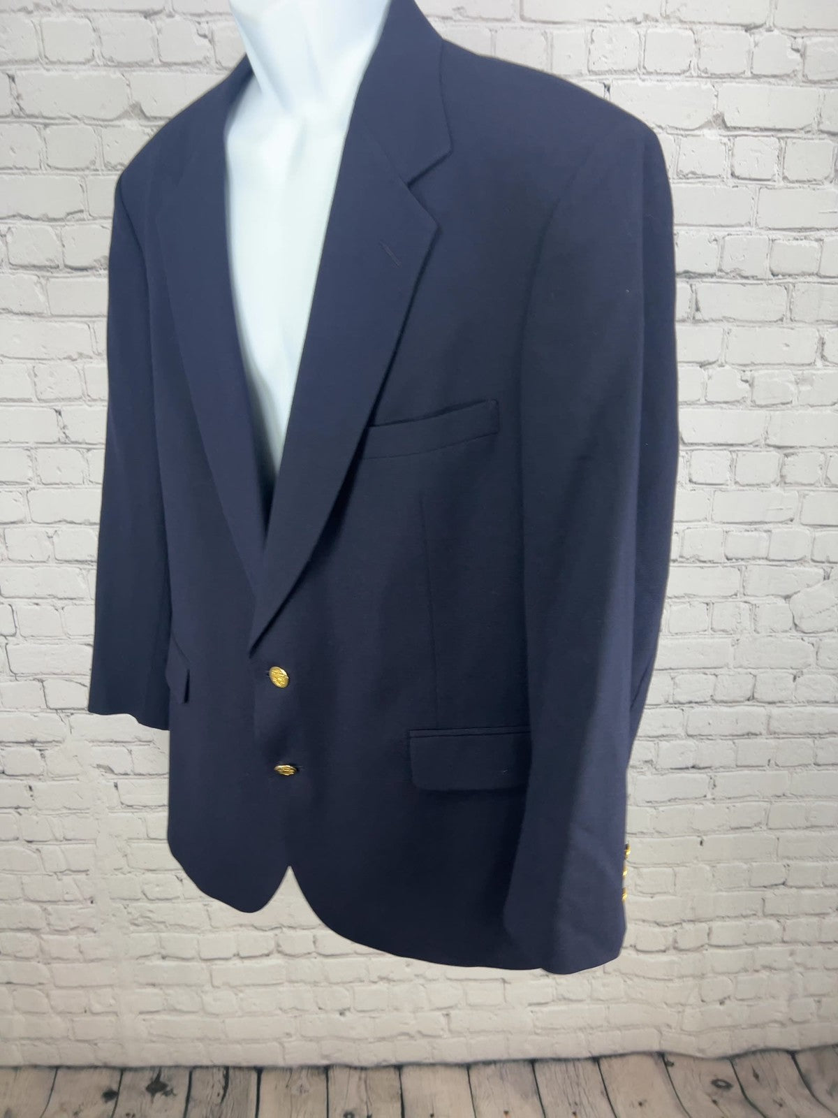 VTG John Clarendon Navy 100% Wool Gold Button 2 Button Blazer Sport Coat USA 48