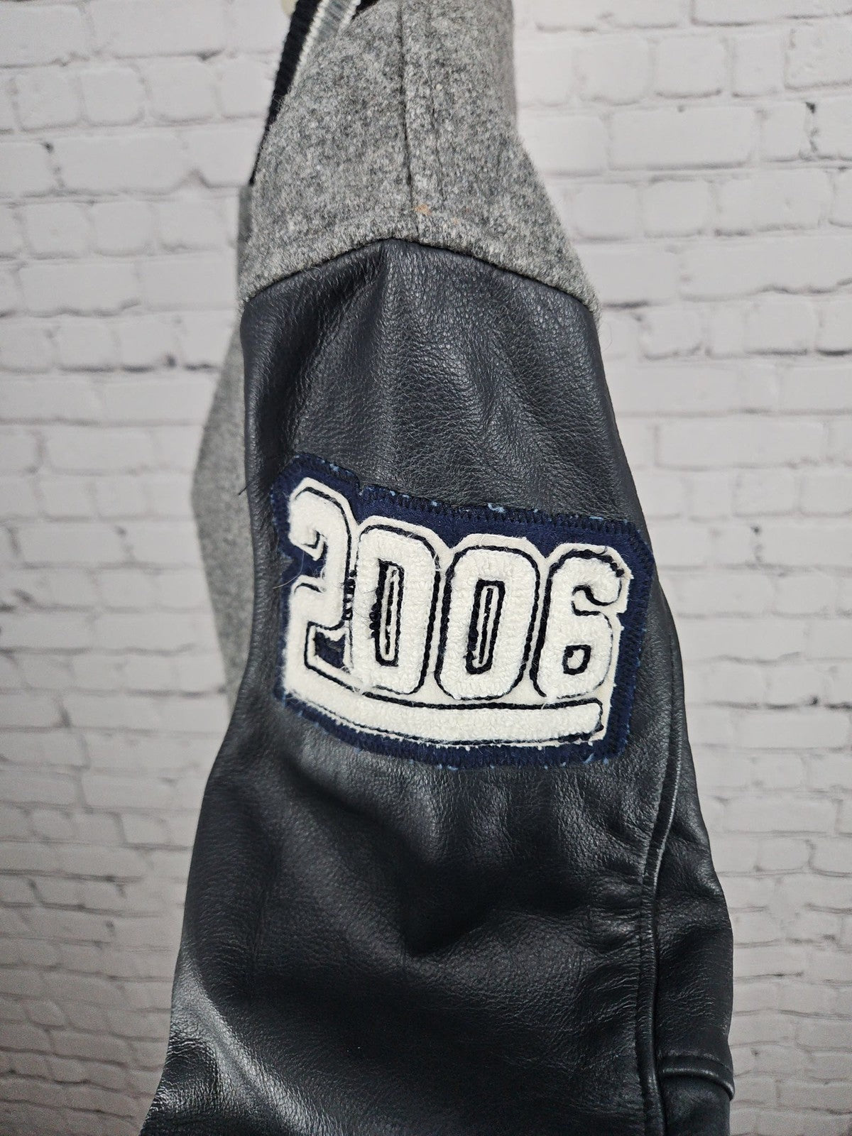 Neff Titans 2006 Gray Navy Wool Leather Varsity Letterman Jacket USA M
