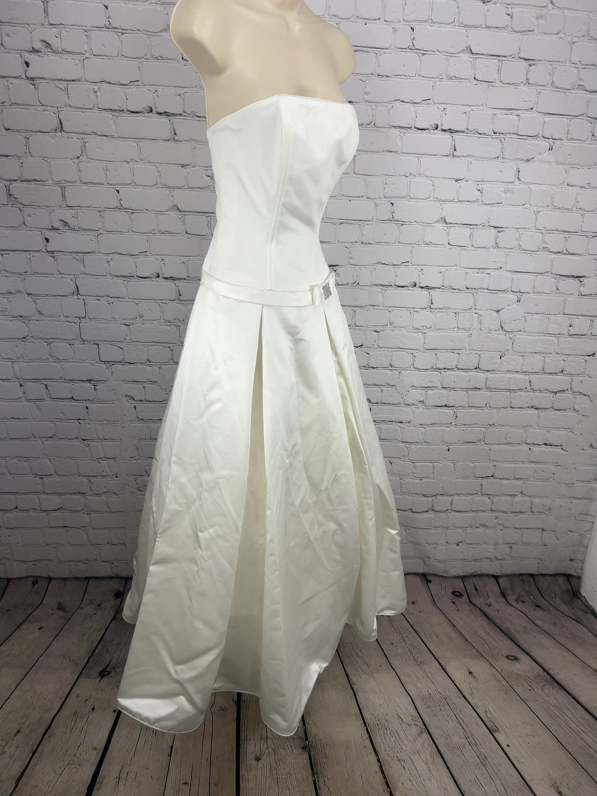 David's Bridal Galina Ivory Satin Strapless Drop Waist Wedding Dress 4