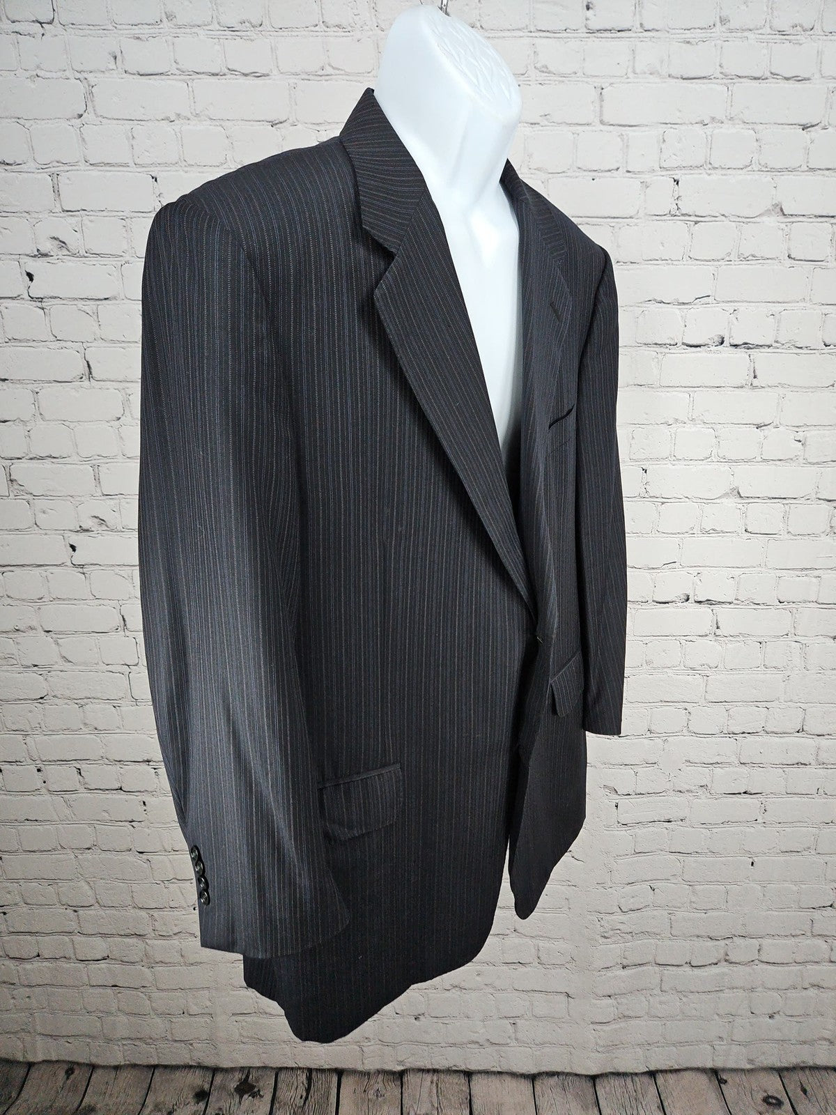 VTG Canali Charcoal Pinstripe Super 120s Wool 2 Button Blazer Sport Coat US 48R