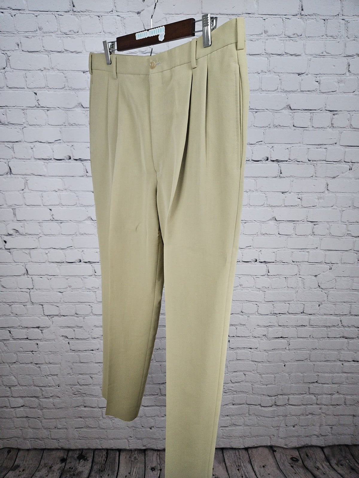 VTG Joseph Abboud Khaki Pleated Rayon Blend Dress Pants Men's 36 (35X30.5)