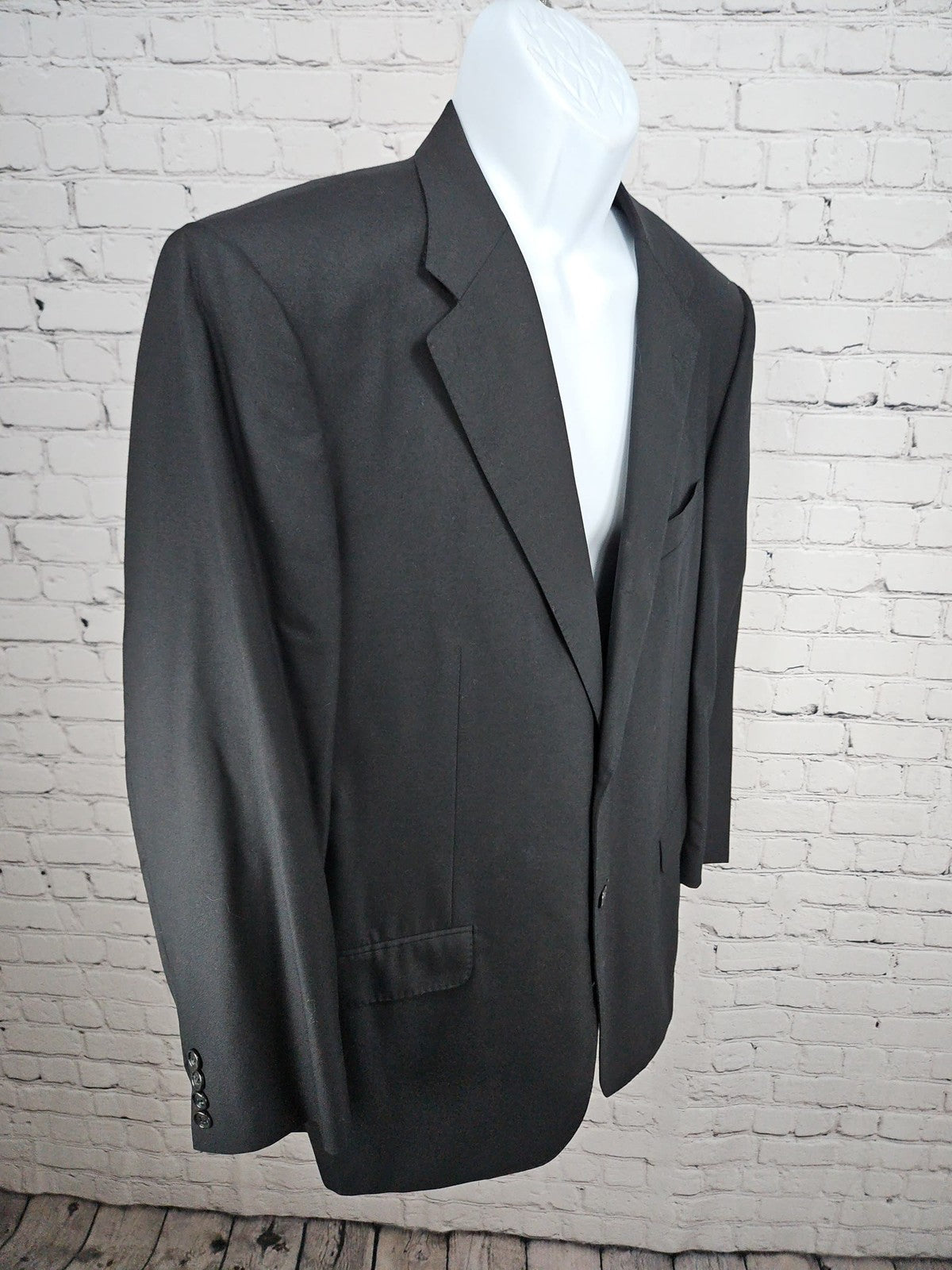 Corneliani Black Super 150s Virgin Wool 2 Button Notch Blazer Sport Coat 54R
