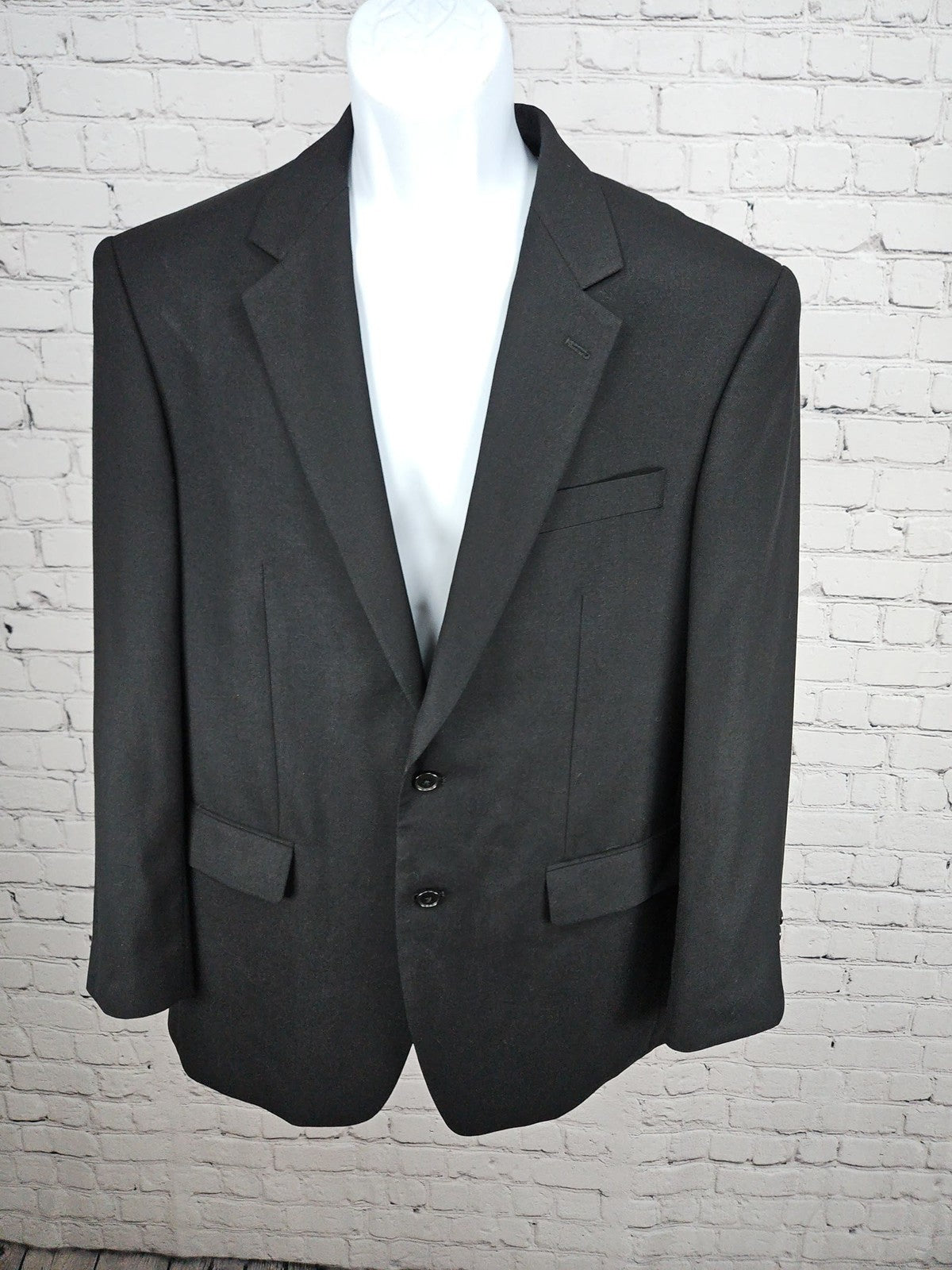 Croft & Barrow Black 2 Button Single Vented Notch Blazer Sport Coat 40R
