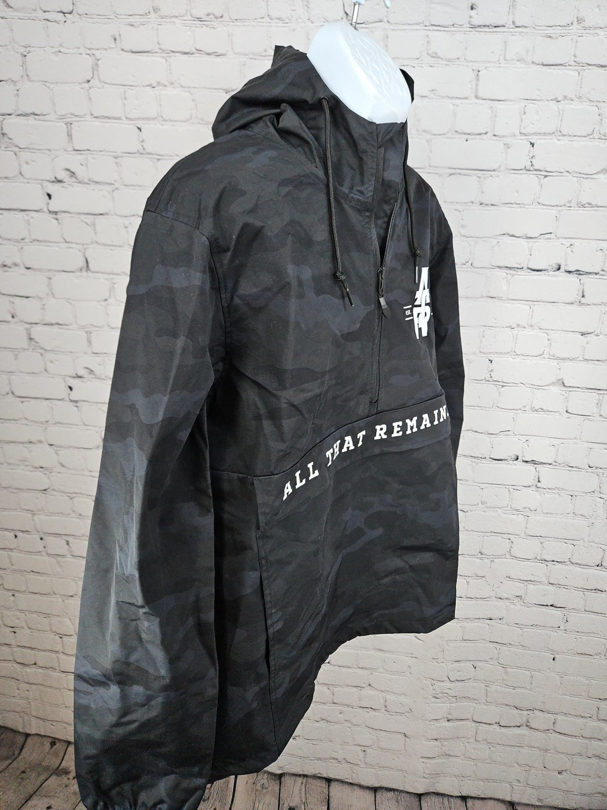 All That Remains Black Camo Band Anorak Hooded Half Zip Windbreaker Jacket L