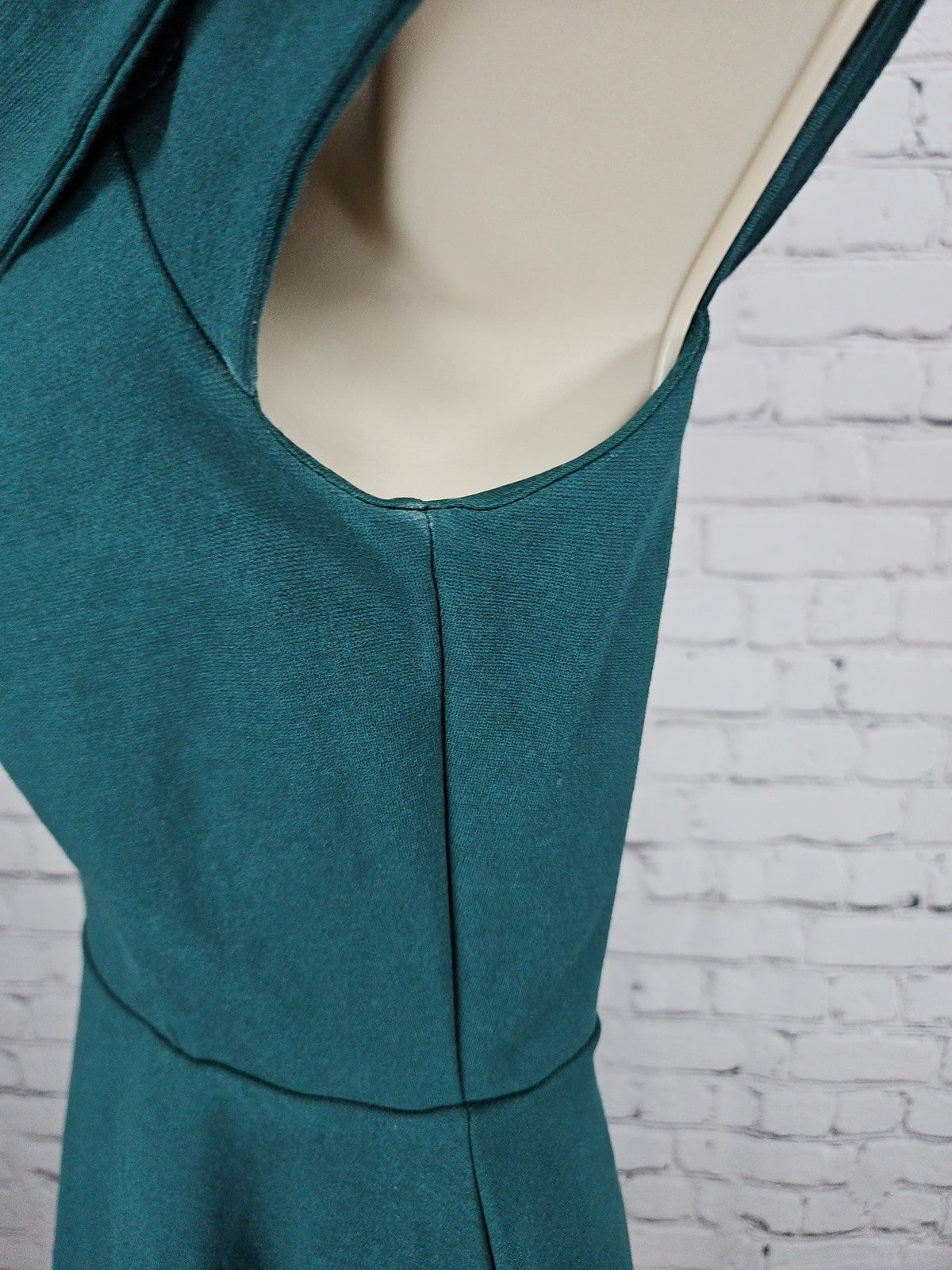 Lulus Emerald Green Off The Shoulder Fit And Flare Lined Mini Dress S
