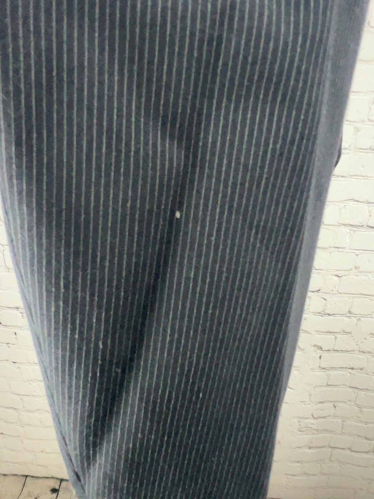 Jones New York Collection Navy Pinstripe Wool 2 Button Blazer Sport Coat 38S
