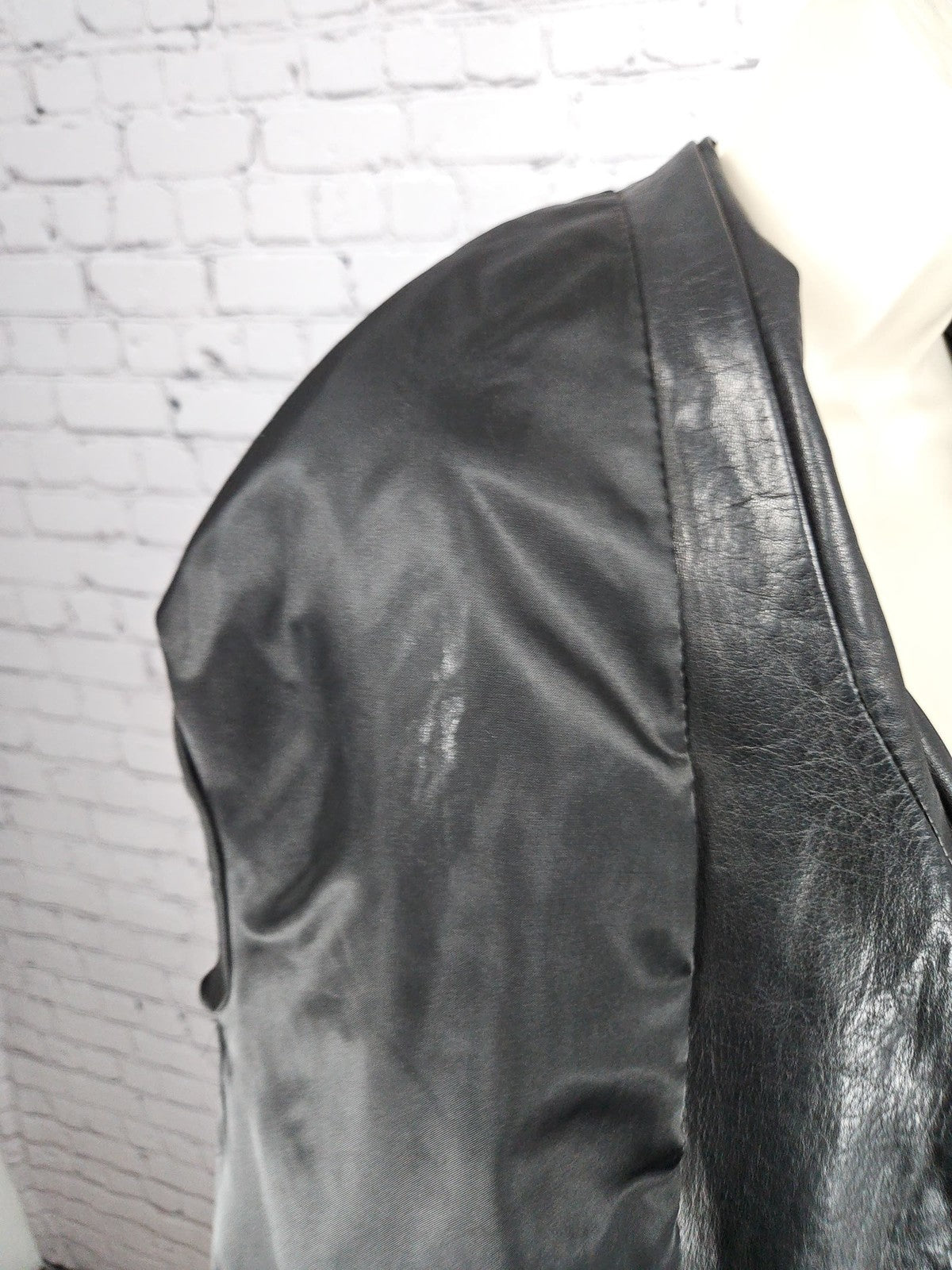 VTG Morgan Taylor Black Leather Asymmetric Shawl Collar Bomber Jacket Women's S