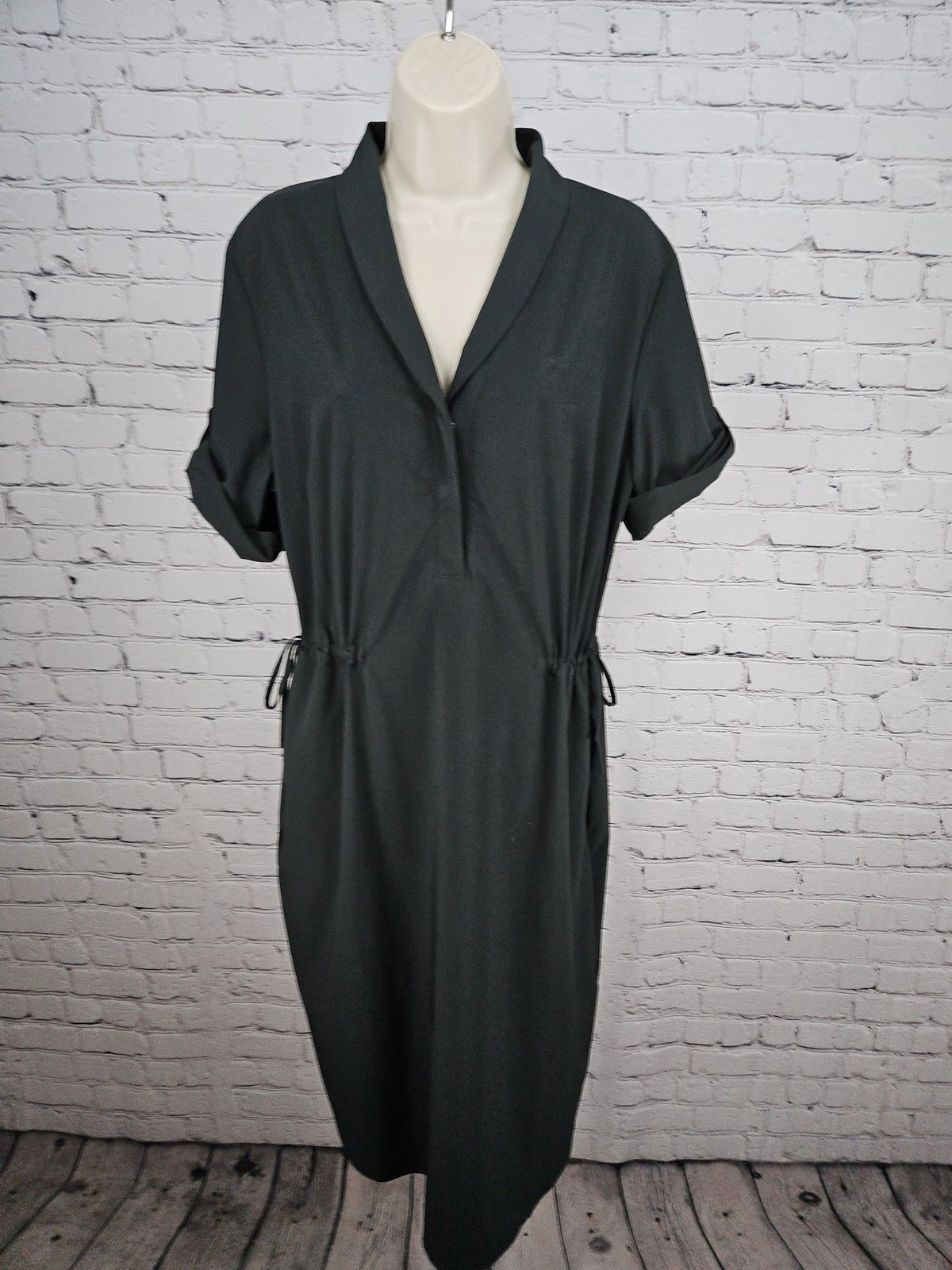 Royal Robbins Women's Black Shawl Collar Drawstring Waist Shirt Dress L
