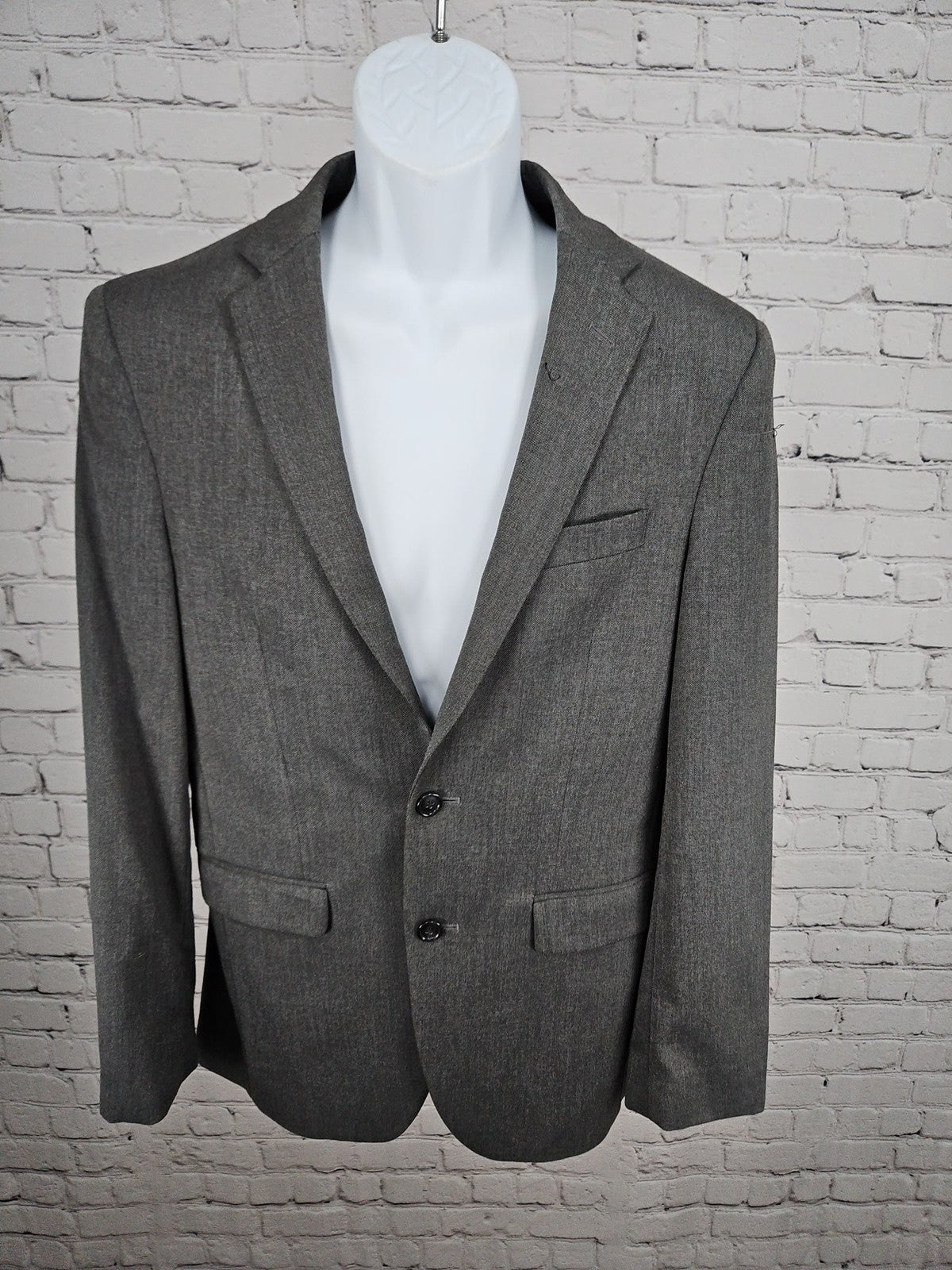 Jos A Bank Gray Slim Fit 2 Button Double Vented Notch Blazer Sport Coat 39R