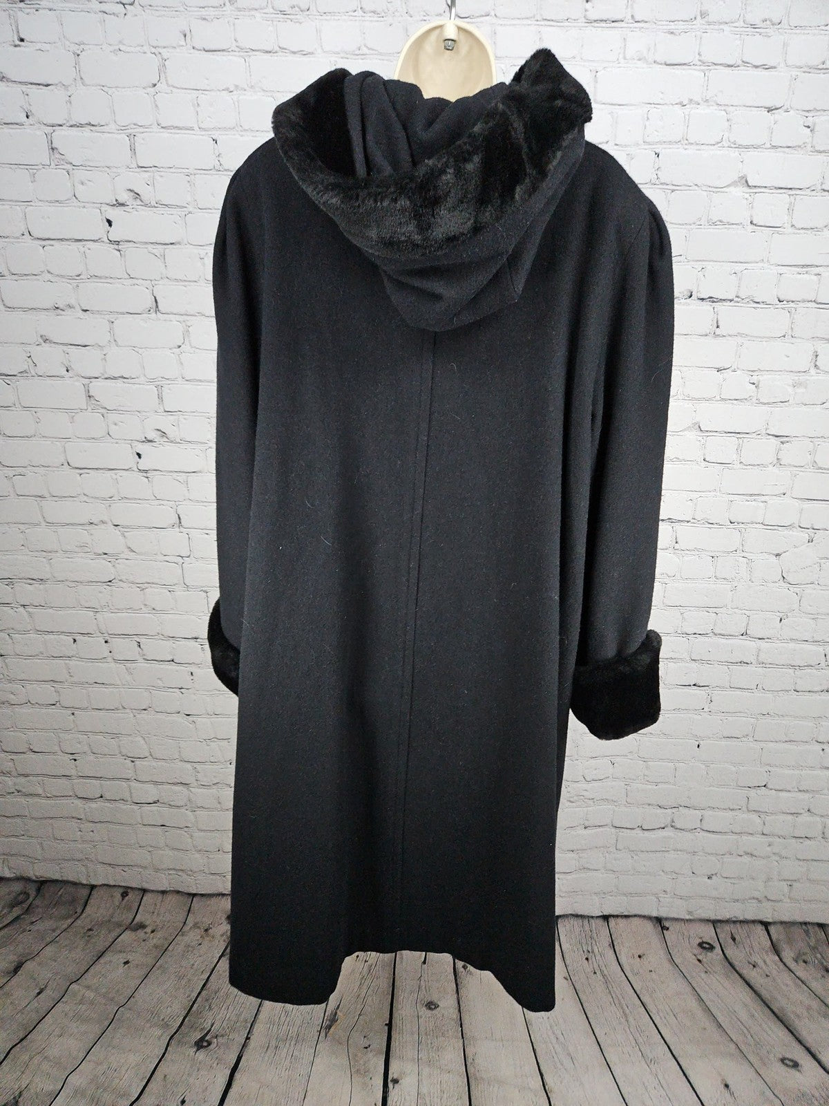VTG Charles Klein Black 100% Wool Faux Fur Hooded Double Breasted Coat 20WP