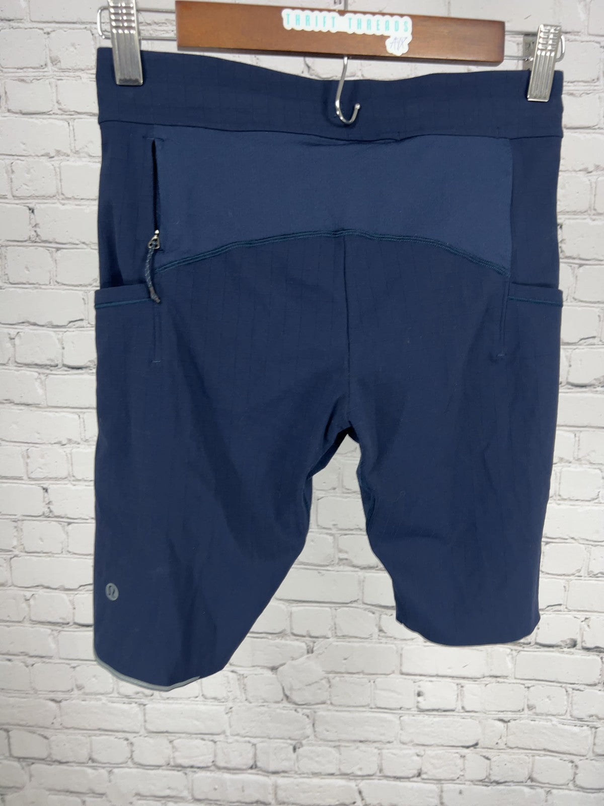 Lululemon Navy Ripstop Zip Pocket Men's Running Shorts Reflective S (25X9)