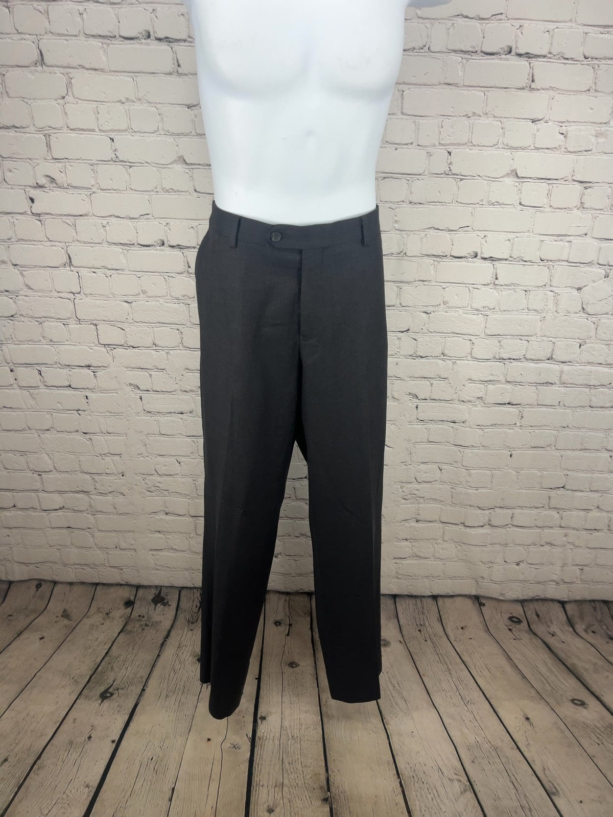Combatant Gentlemen Charcoal Gray 100% Wool 2 Button 2 Piece Suit 42L (34X33)