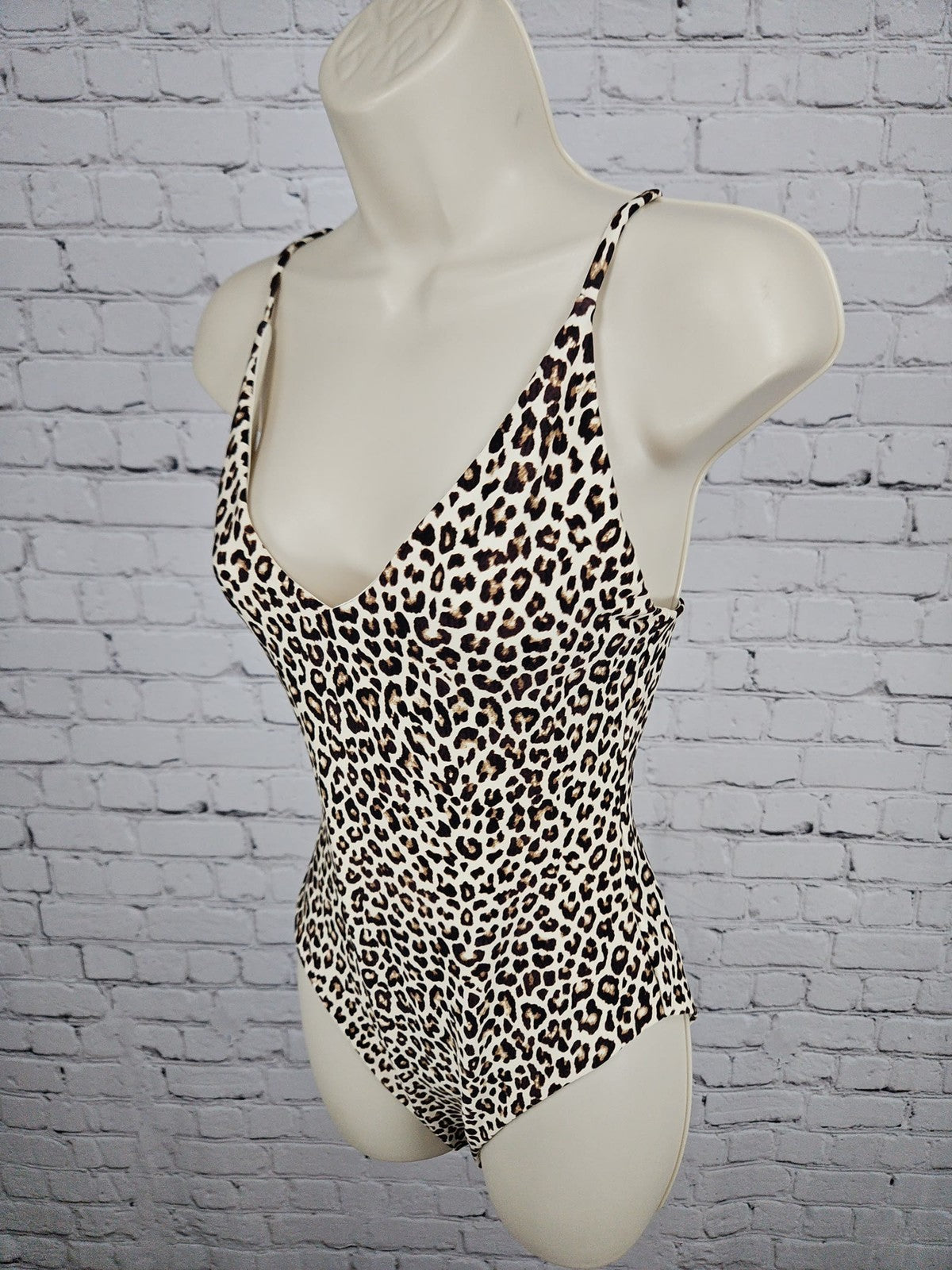 J.Crew Classic Sculpt Leopard Print V Neck One Piece Swimsuit 10