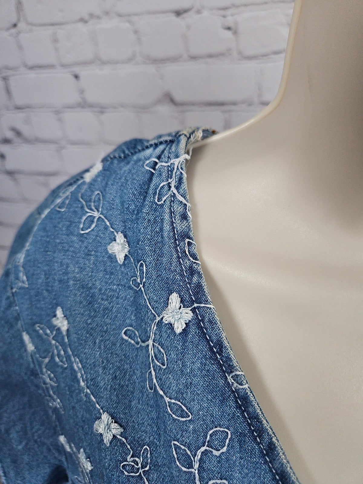 VTG Alexandra Lee Floral Embroidered Denim Button Front Maxi Dress Women's 16
