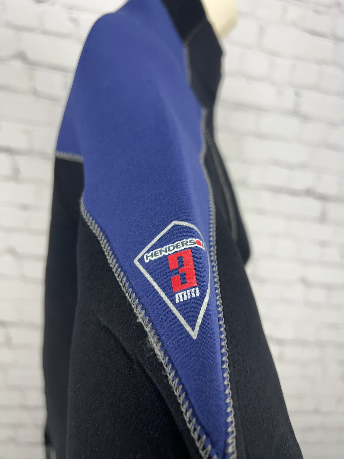Henderson Thermoprene 3mm Black Blue Back Zip Shorty Wetsuit Mens L
