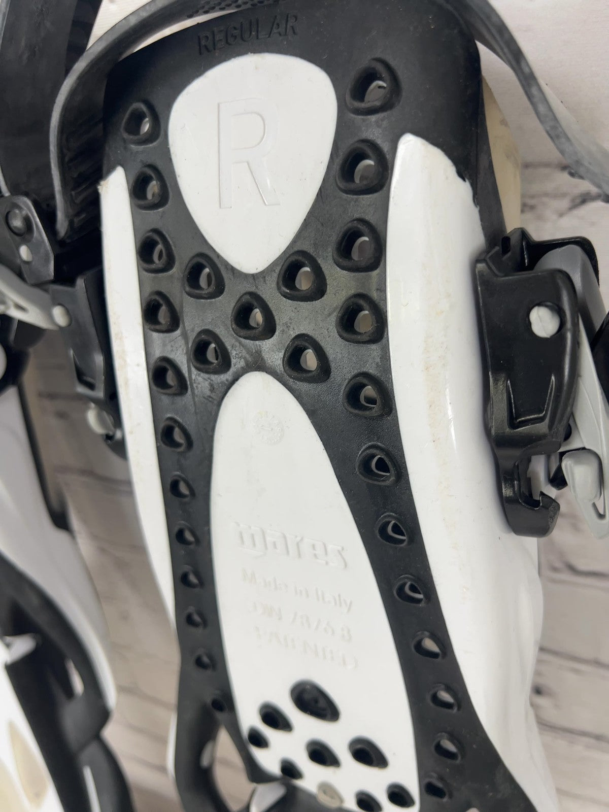 Mares X-Stream Black White Open Heel Strap Scuba Diving Fins Regular