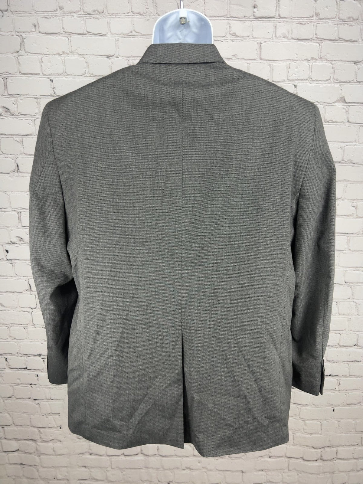 J.M. Haggar Gray Classic Fit 2 Button Single Vented Notch Blazer Sport Coat 44R