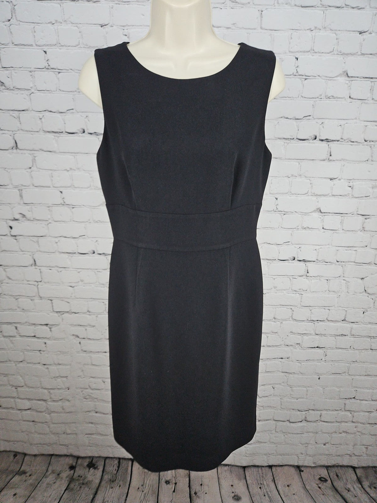 Ann Taylor LOFT Black Sleeveless Banded Waist Lined Sheath Dress 4