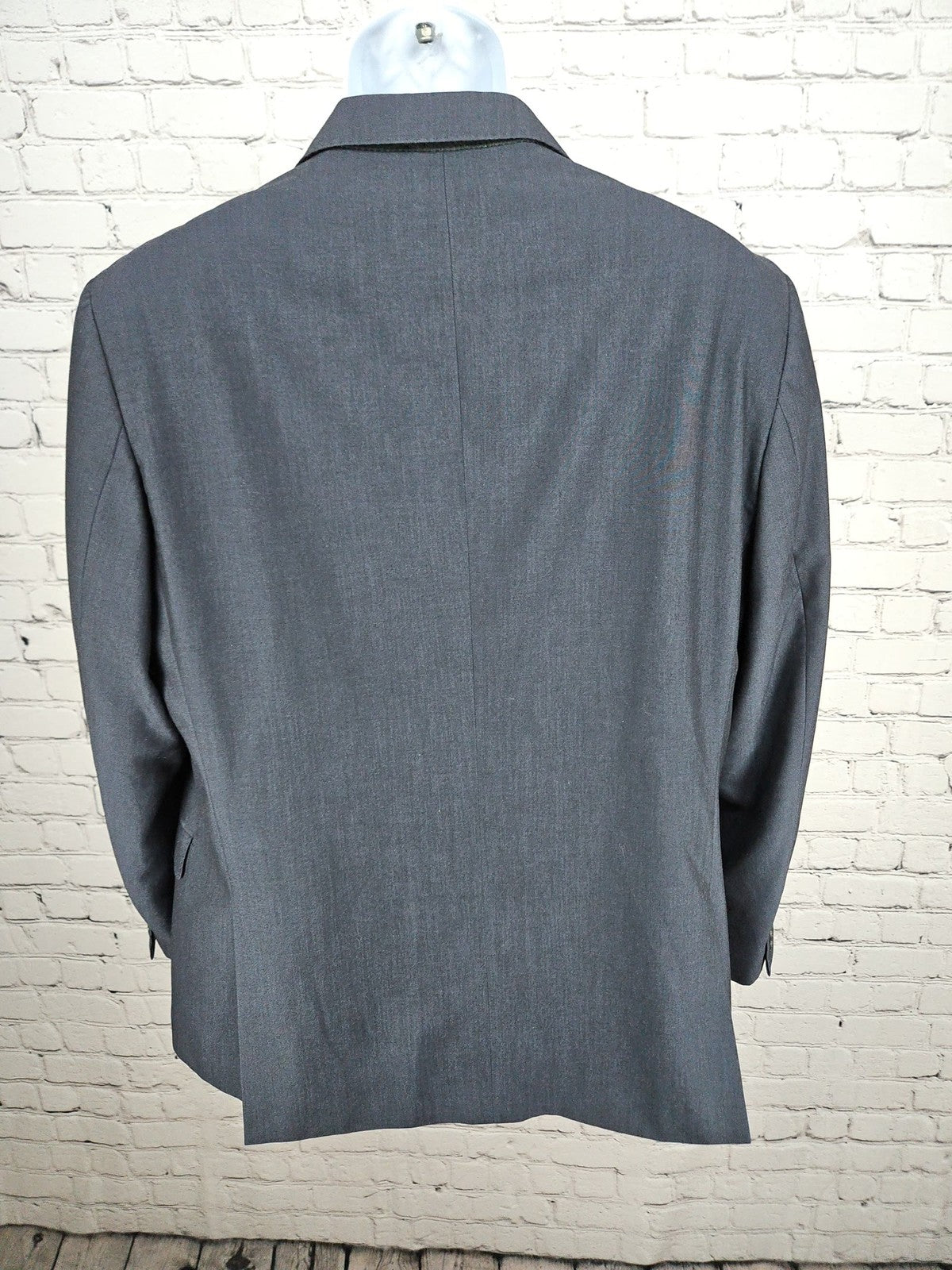 J.Ferrar Slim Fit Charcoal 2 Button Notch Lapel Blazer Sport Coat 46R