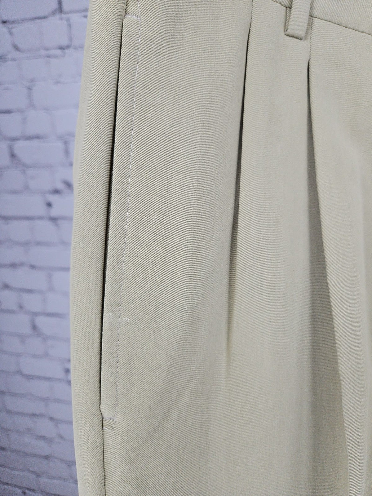 VTG Joseph Abboud Khaki Pleated Rayon Blend Dress Pants Men's 36 (35X30.5)