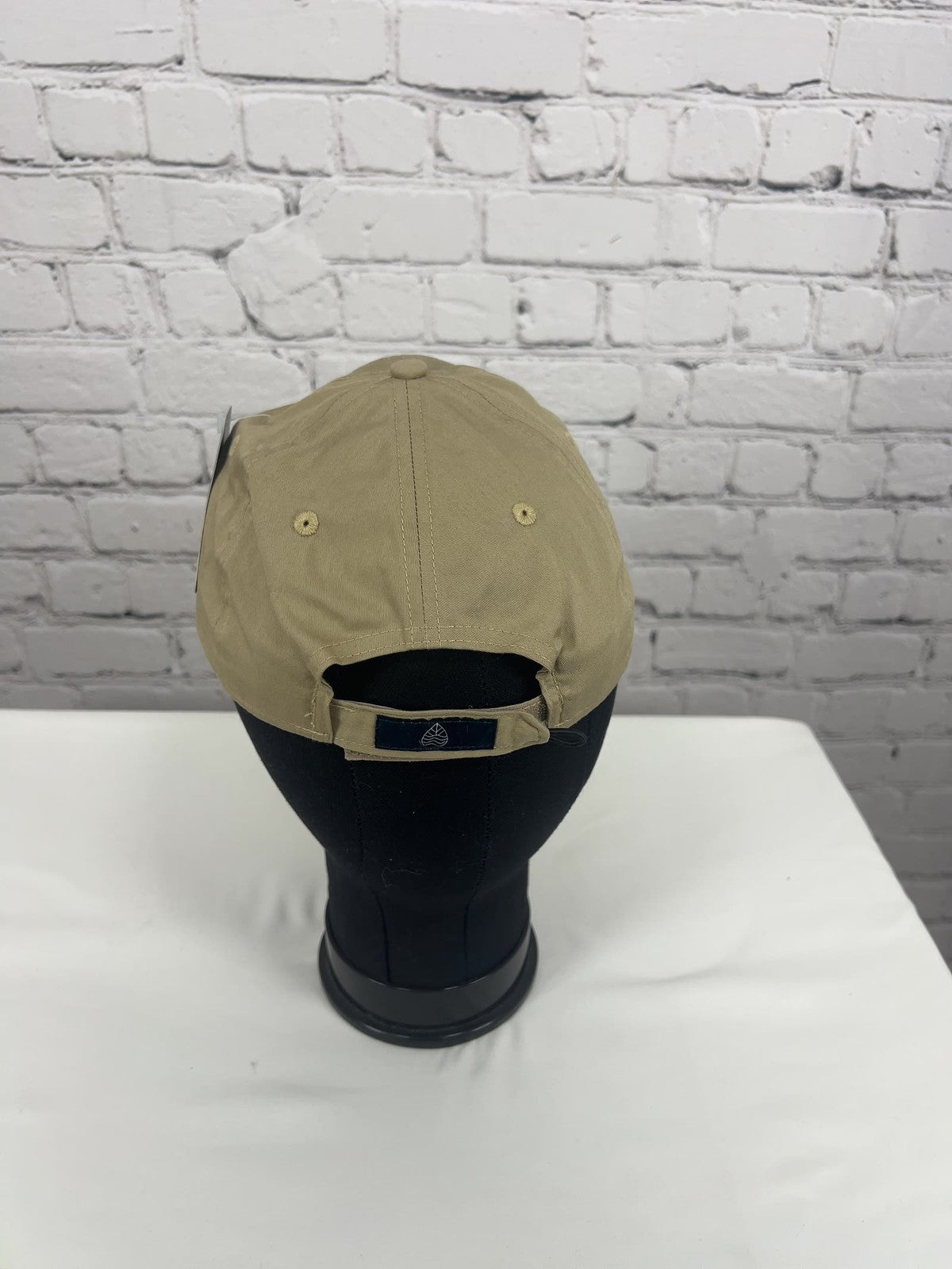 NWT Ahead Saltleaf Golf Preserve Khaki Adjustable Strapback Golf Hat One Size